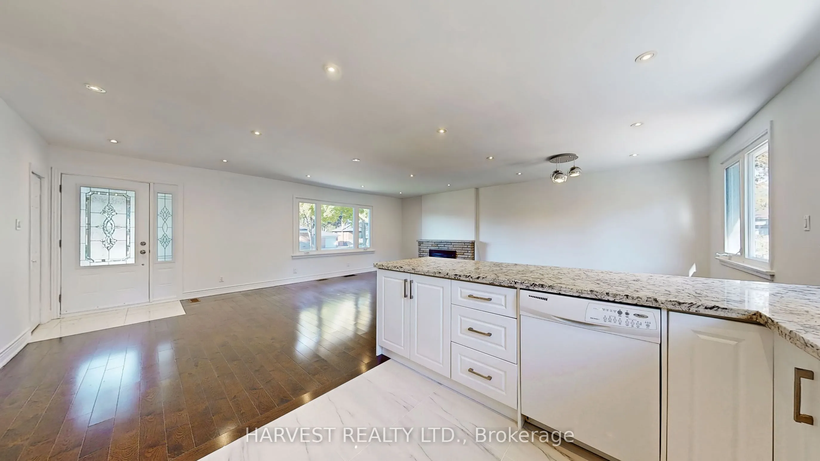47 Commons Drive