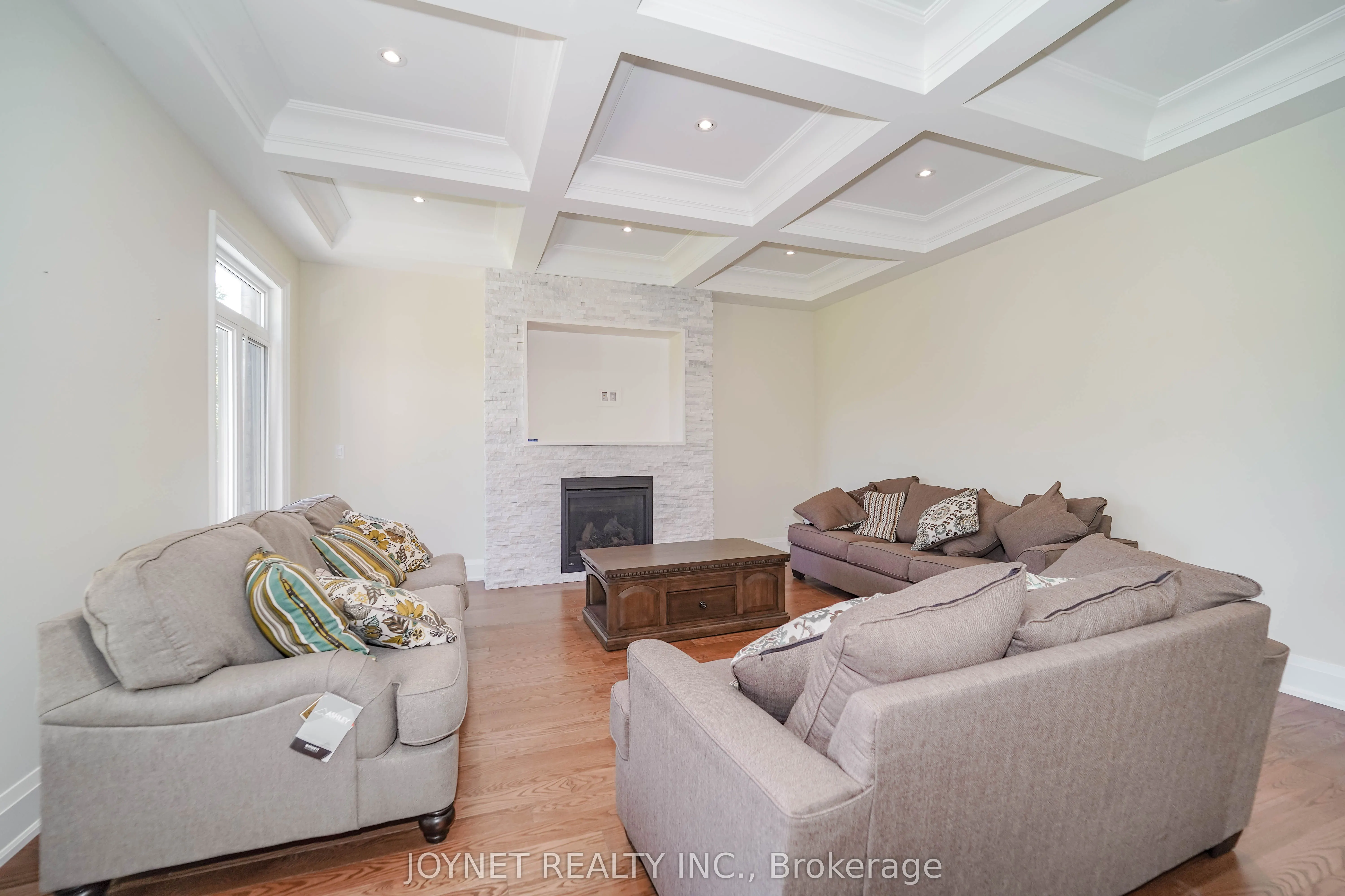 535 Rougemount Drive