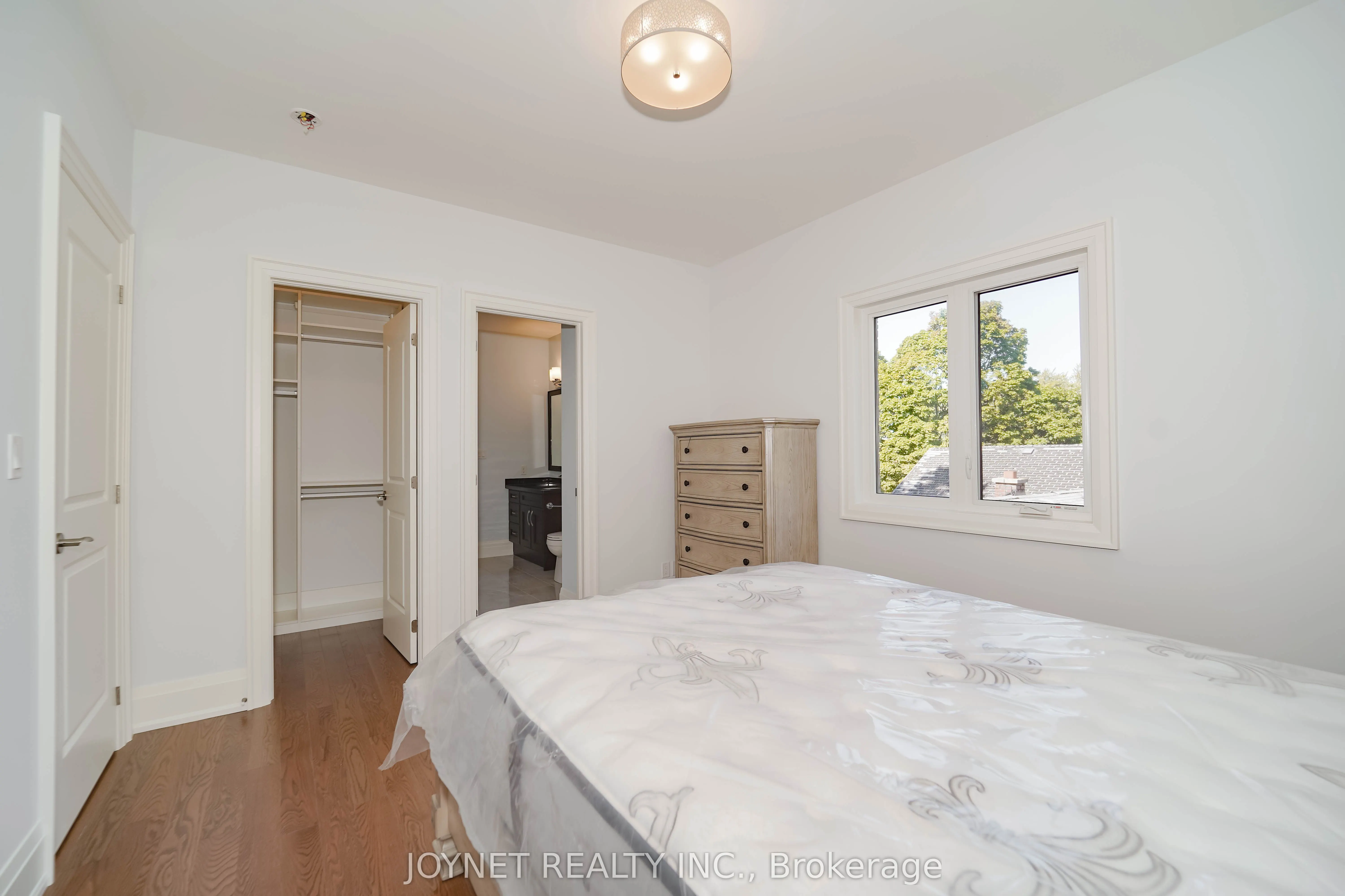 535 Rougemount Drive