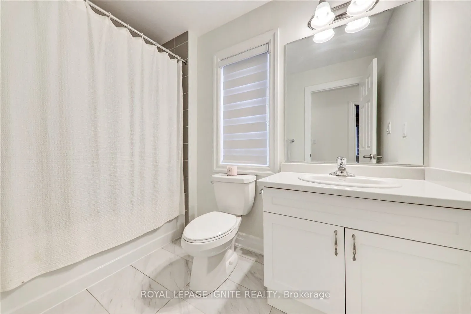 1405 Longspur Trail