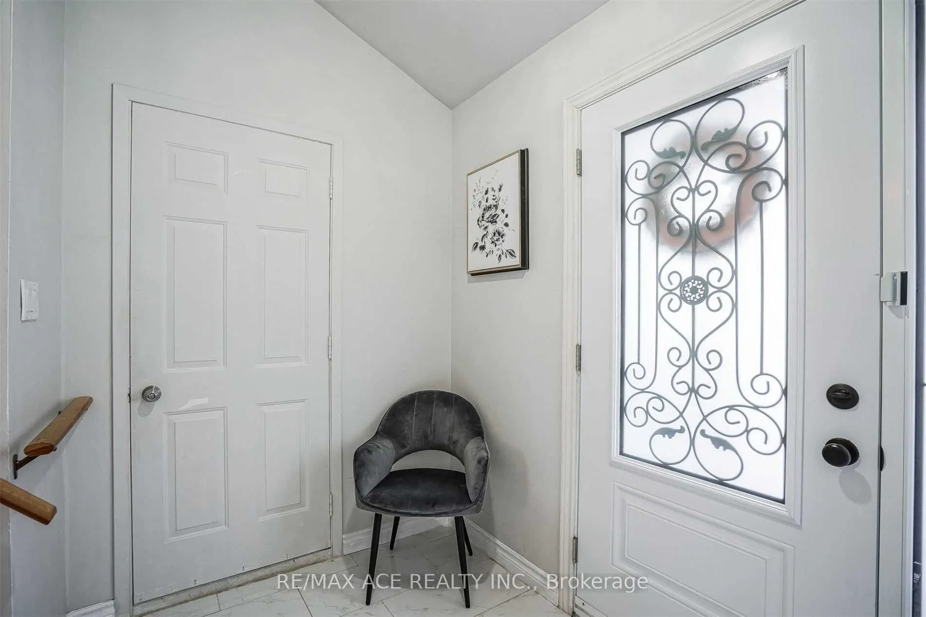 113 Placentia Boulevard, #MAIN