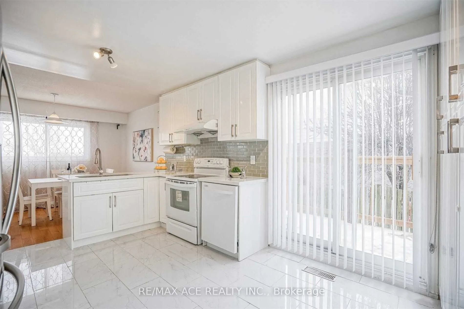 113 Placentia Boulevard, #MAIN