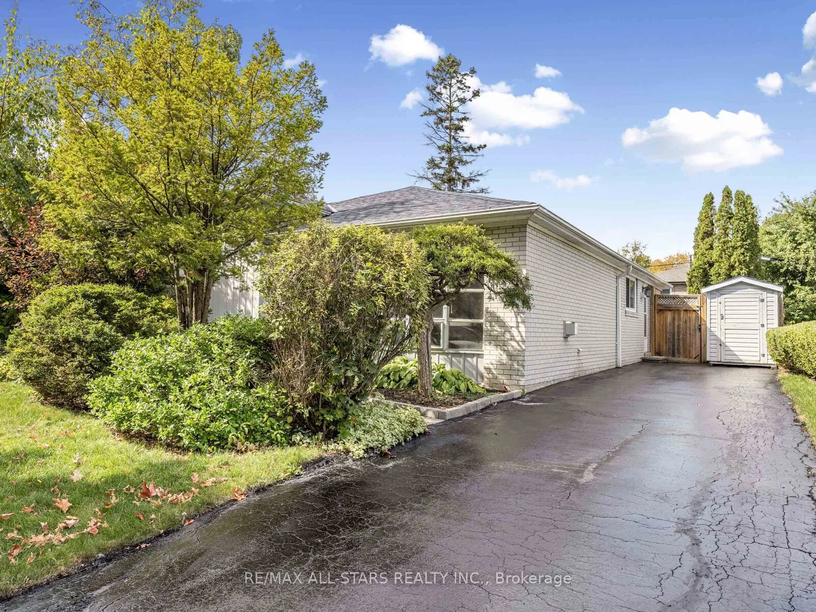 220 Catalina Drive