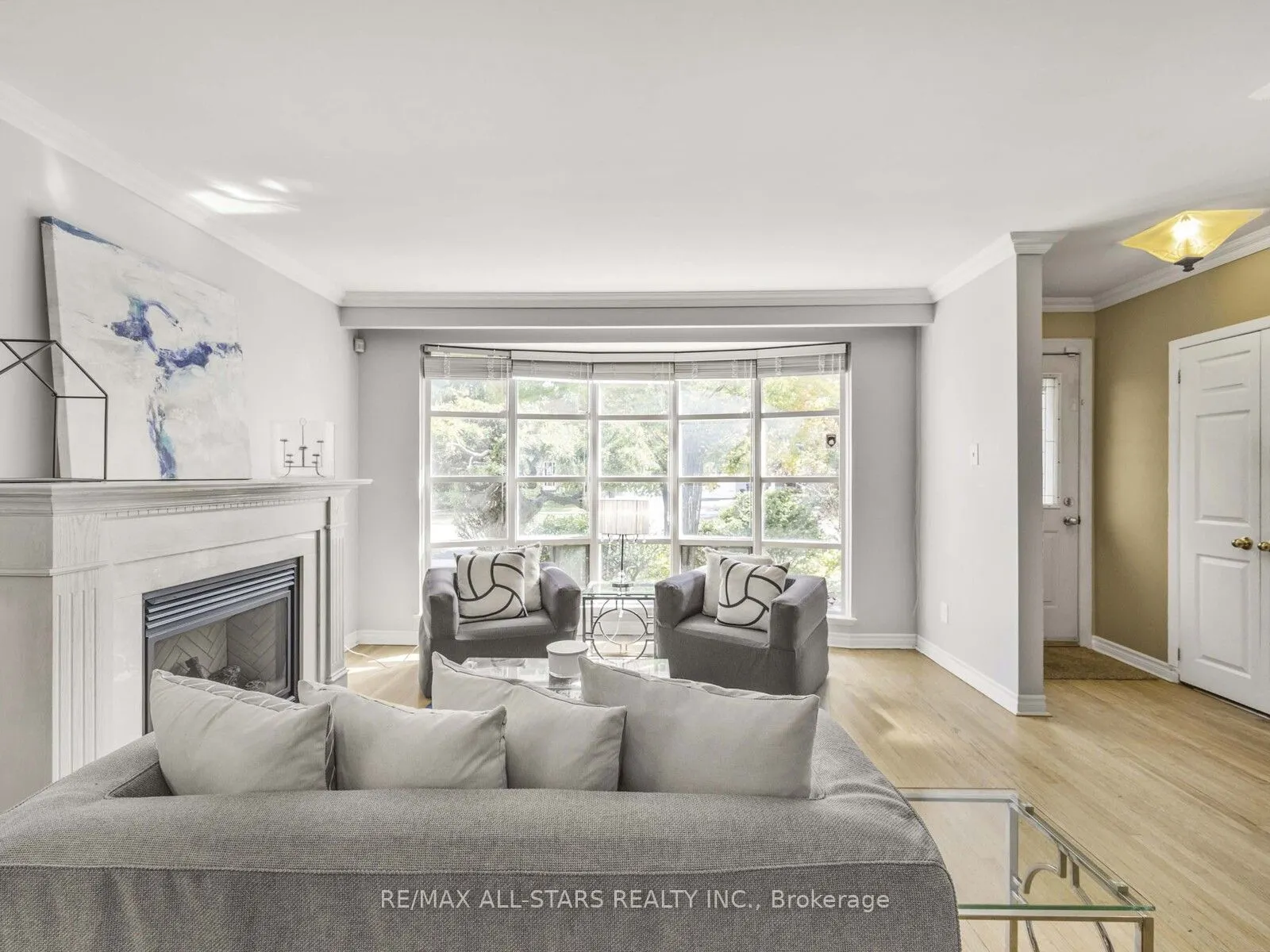 220 Catalina Drive