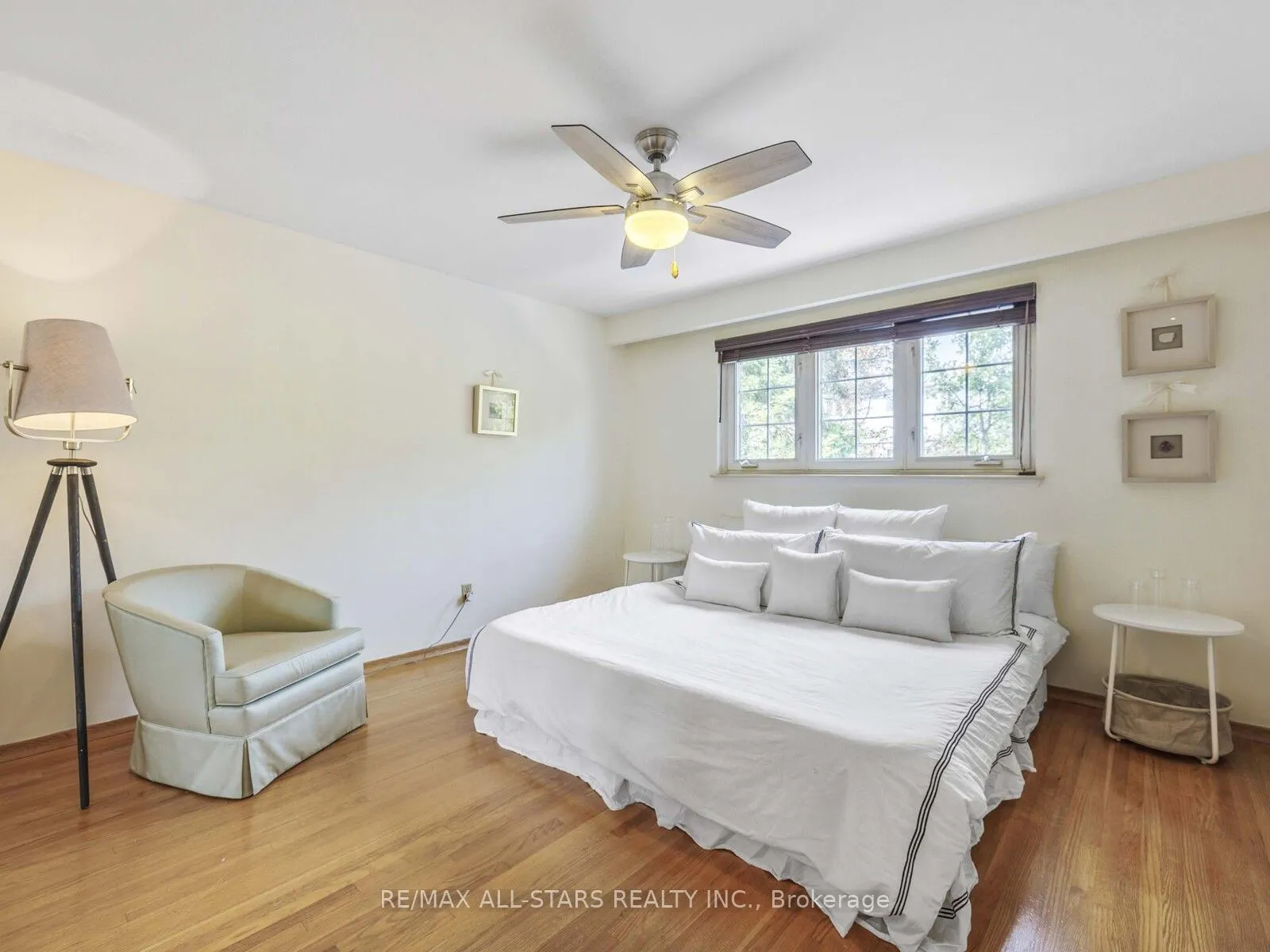 220 Catalina Drive