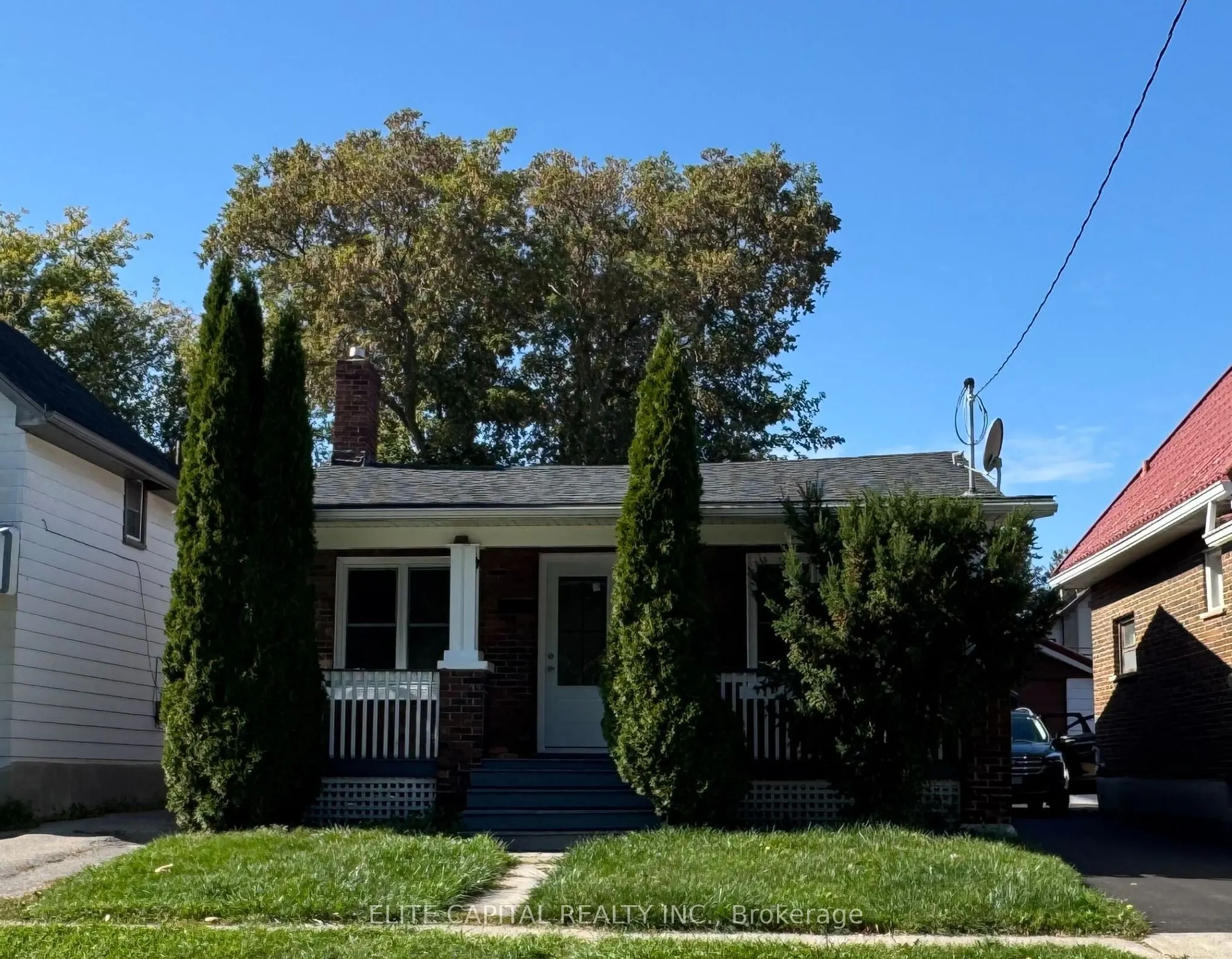 282 Haig Street