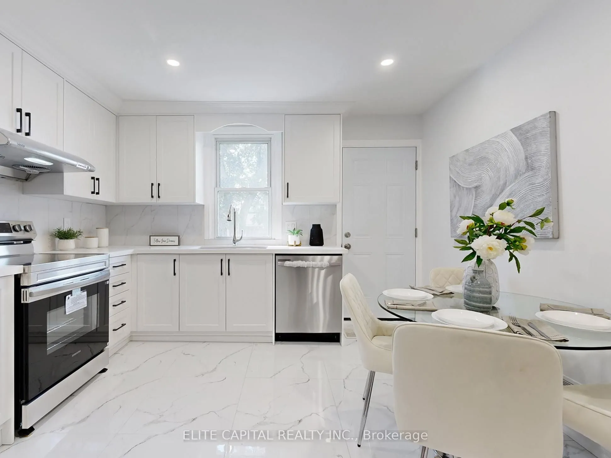 282 Haig Street