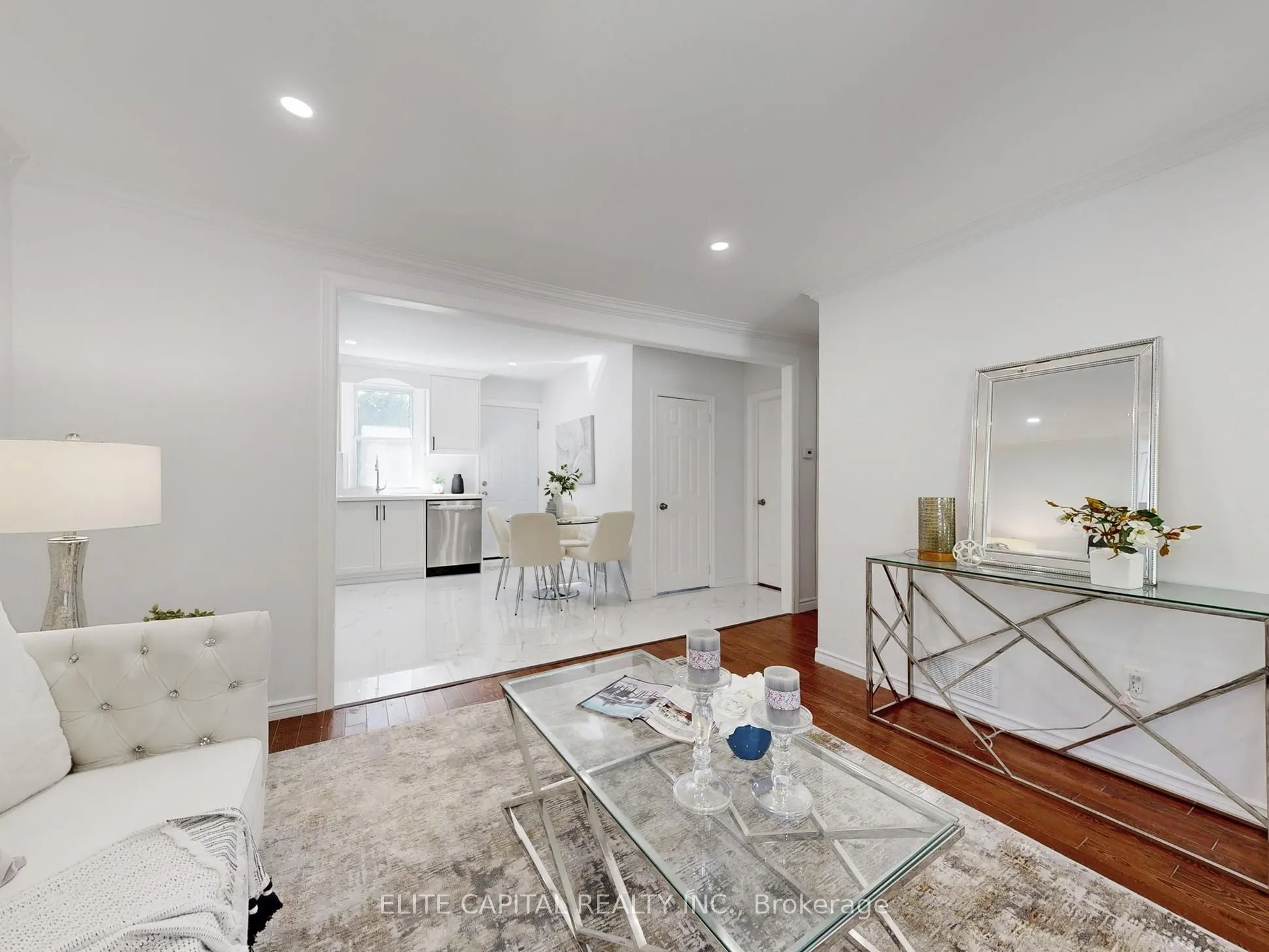 282 Haig Street