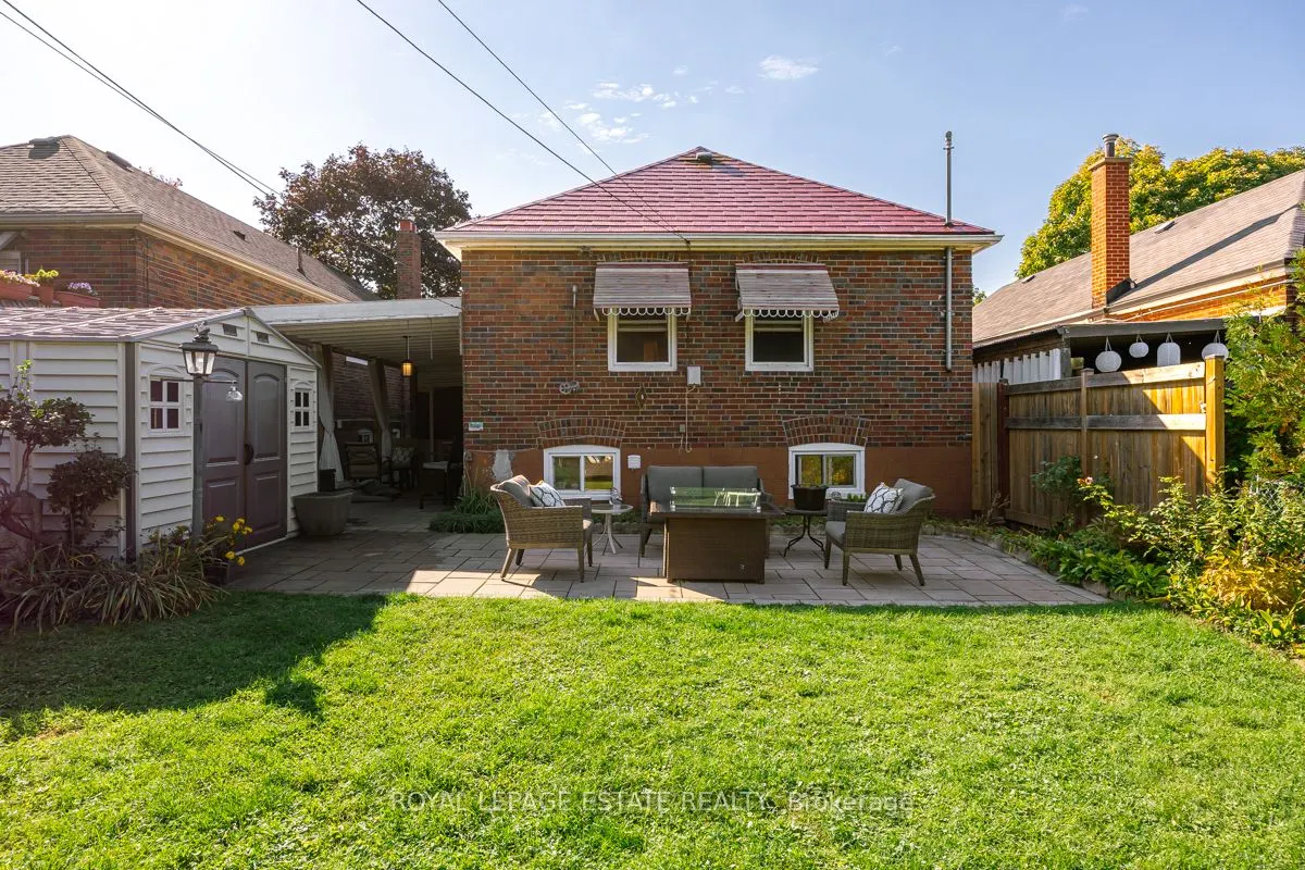 25 Ferncroft Drive