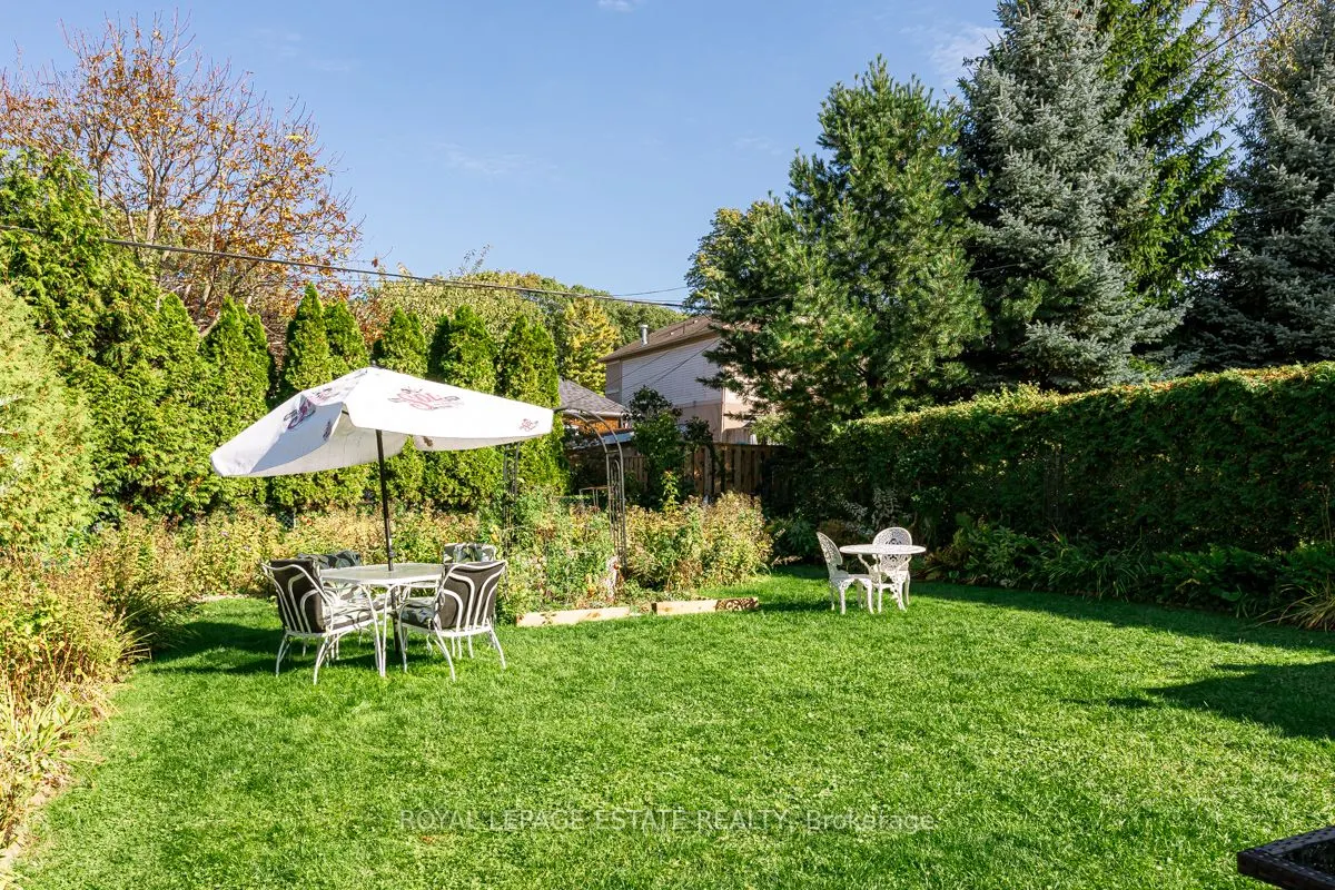 25 Ferncroft Drive