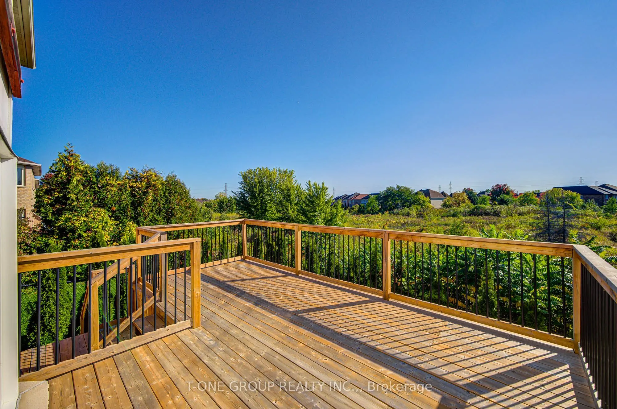 39 Boulderbrook Drive