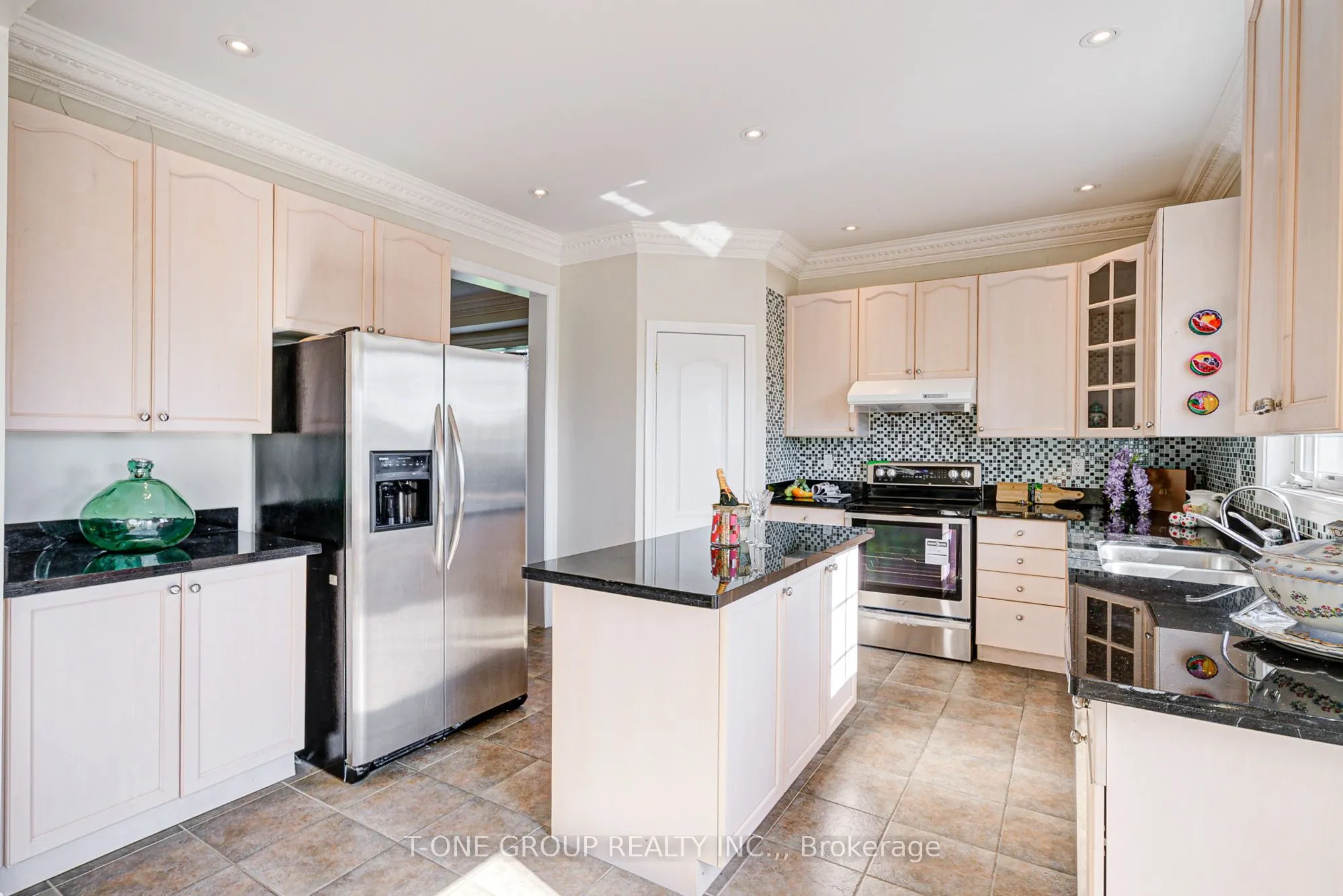 39 Boulderbrook Drive
