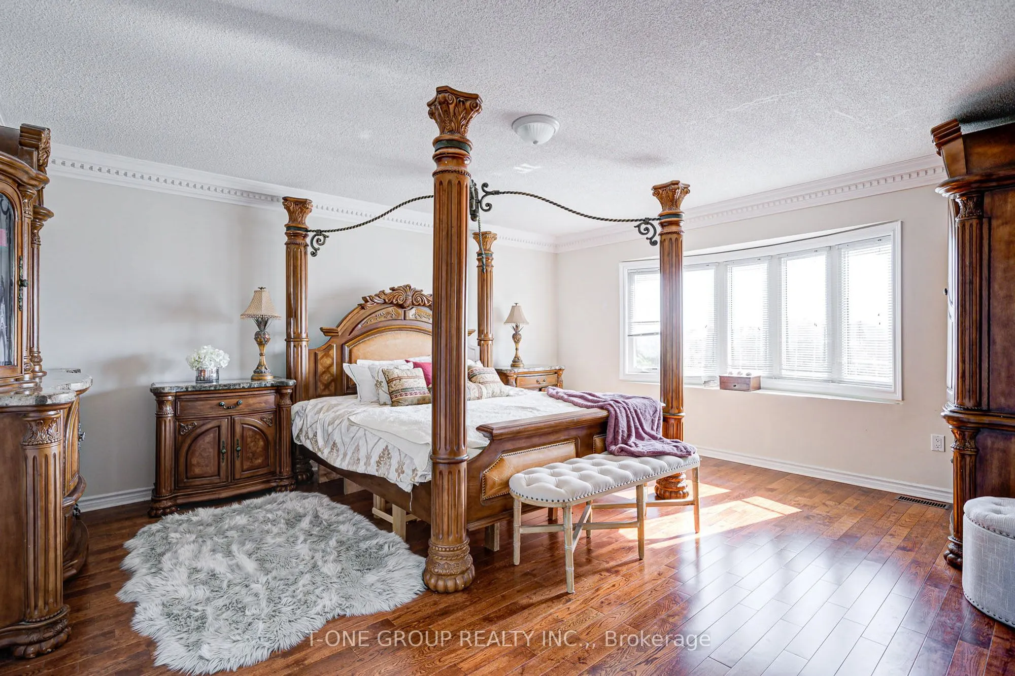 39 Boulderbrook Drive