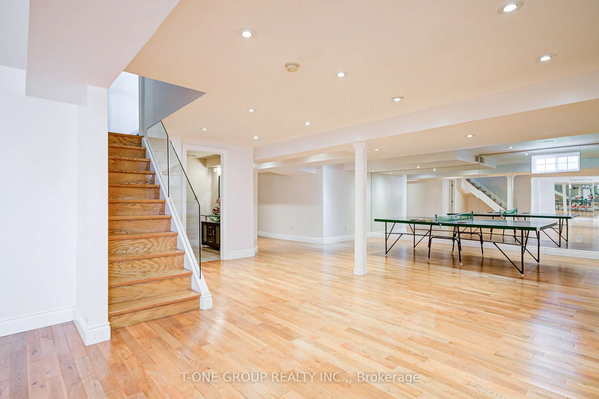 39 Boulderbrook Drive