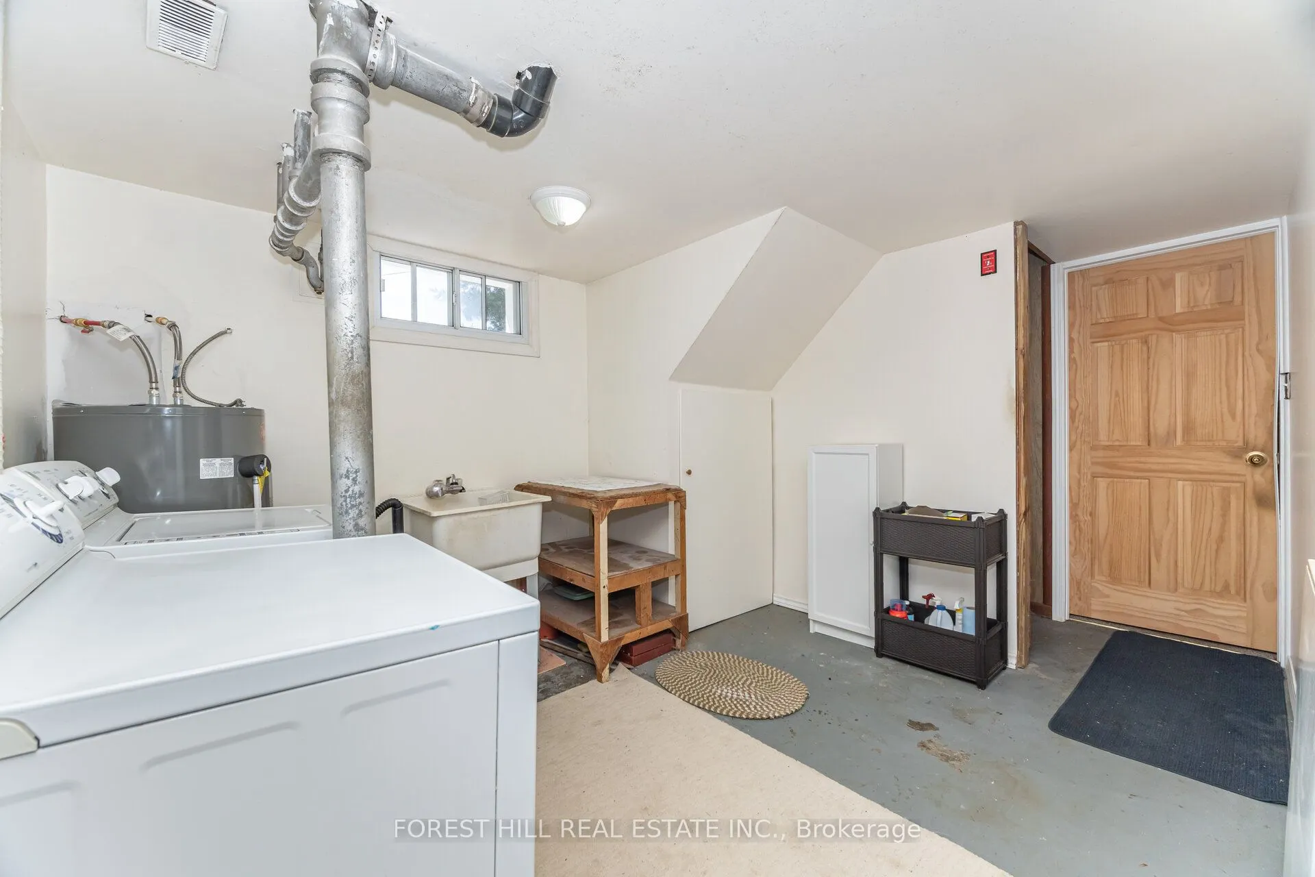2 Topham Road