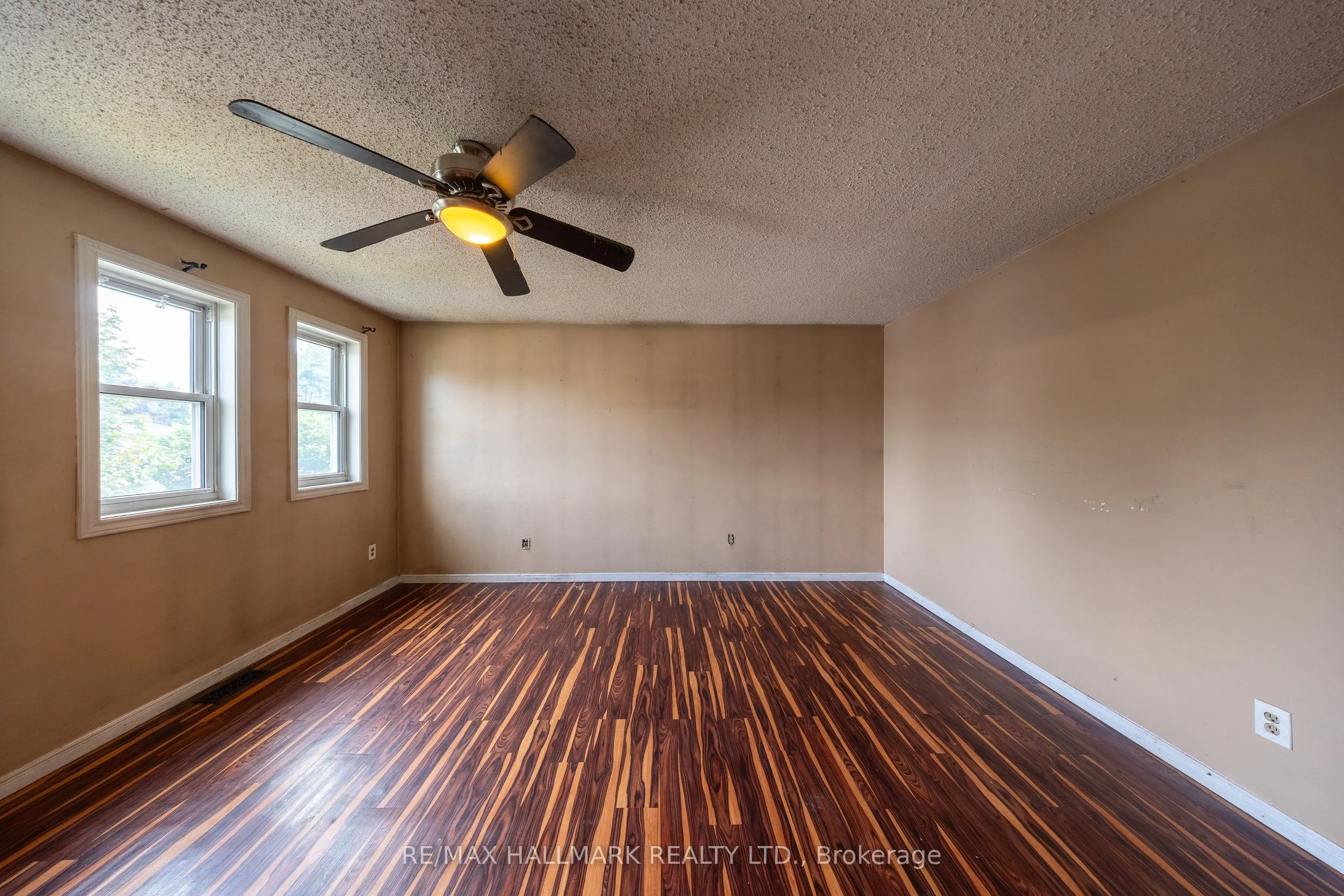 200 Adele Crescent