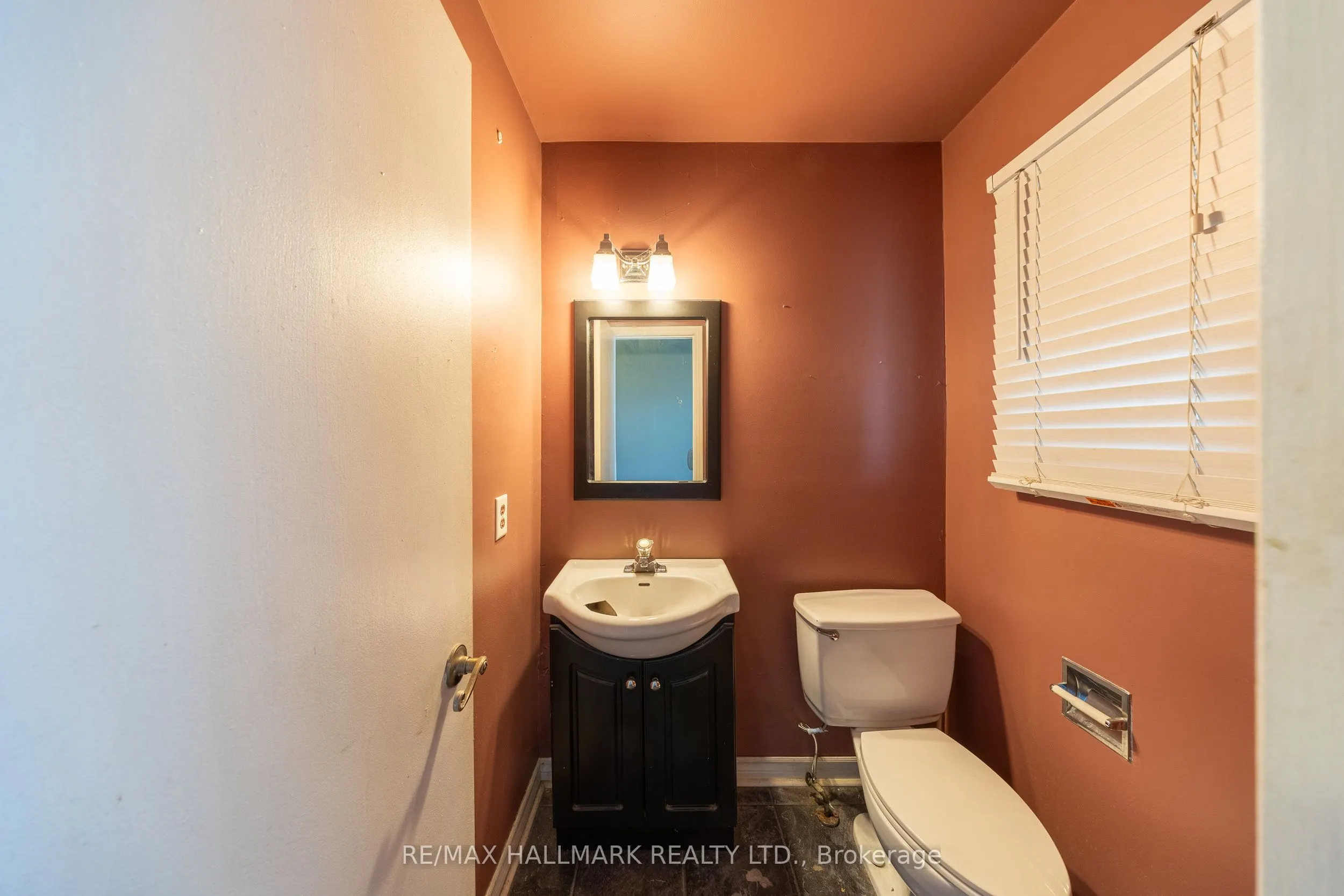 200 Adele Crescent