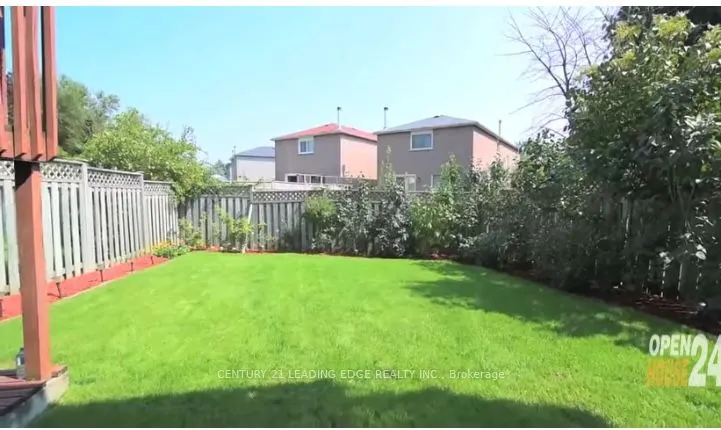 47 Hewitt Crescent E