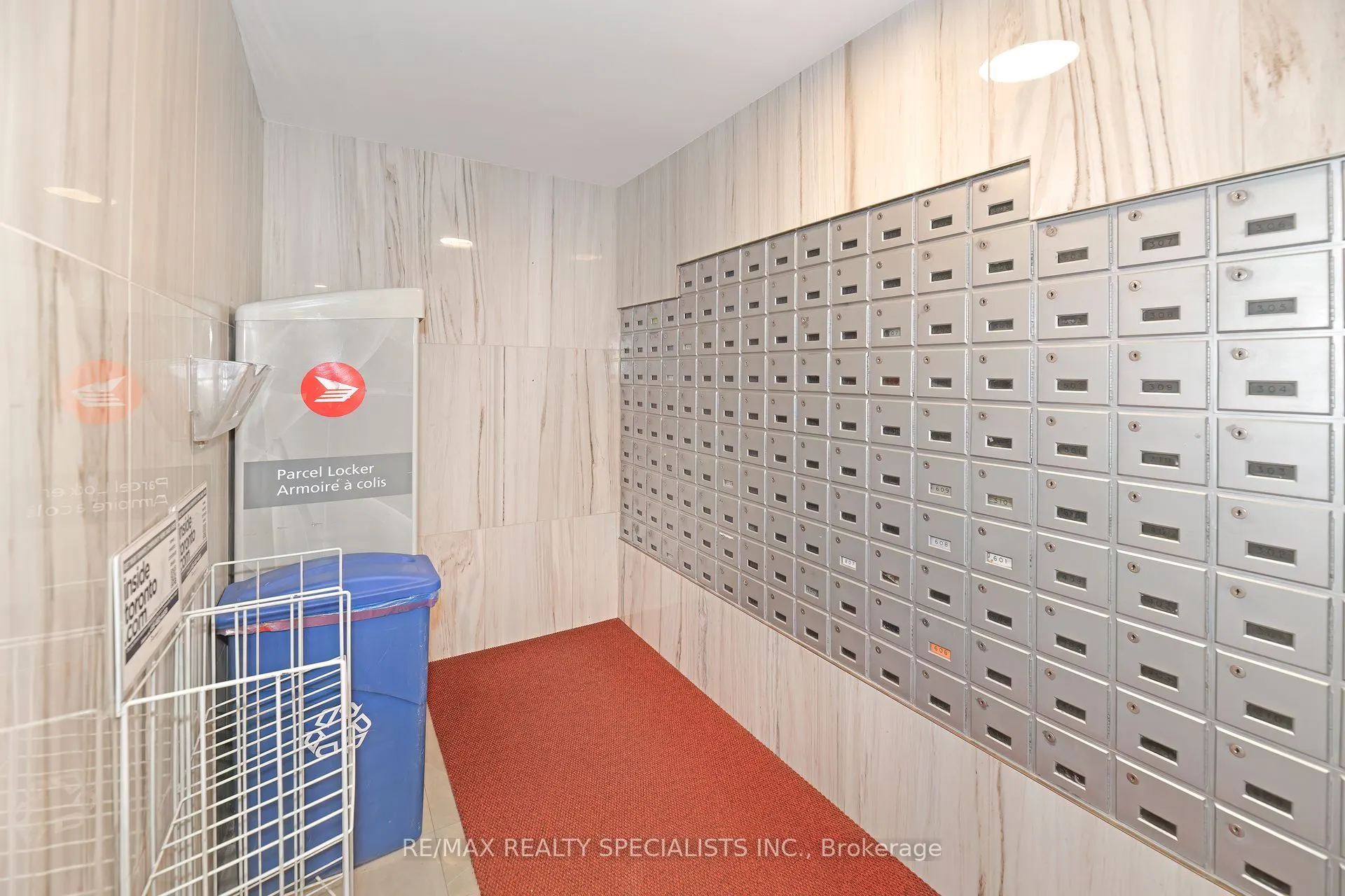 270 Palmdale Drive, #1601