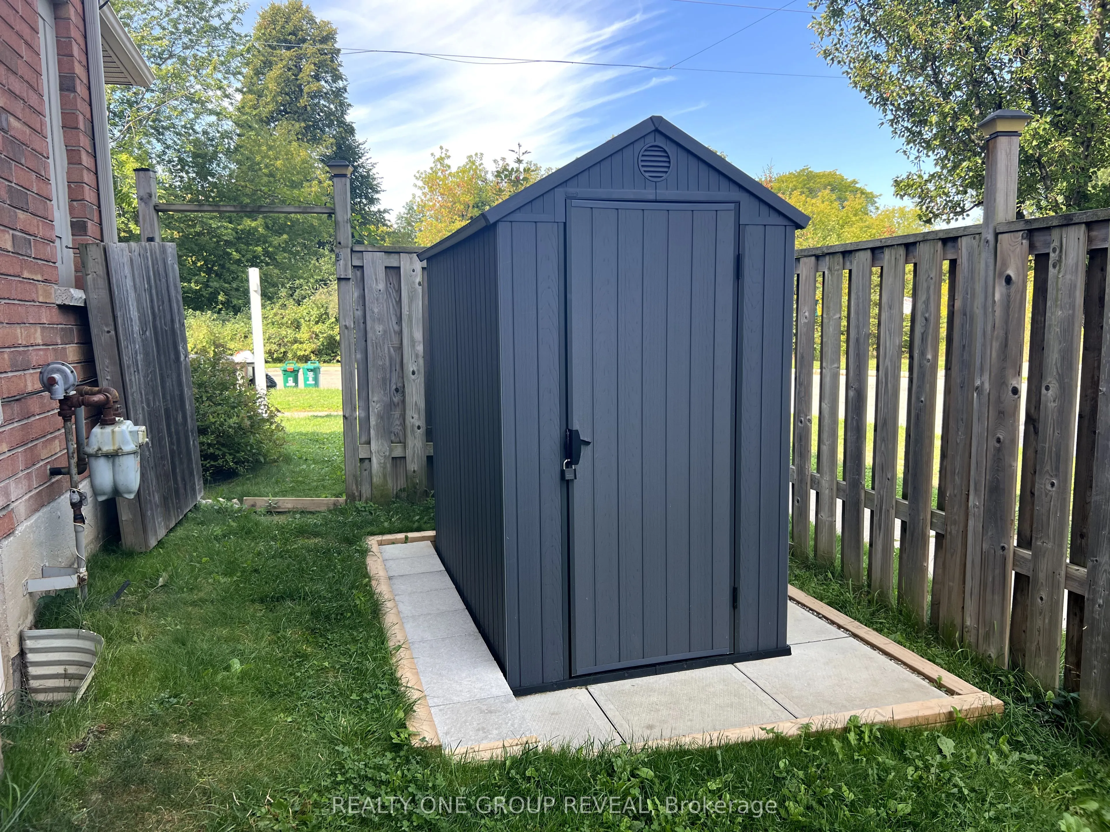 303 Porte Road