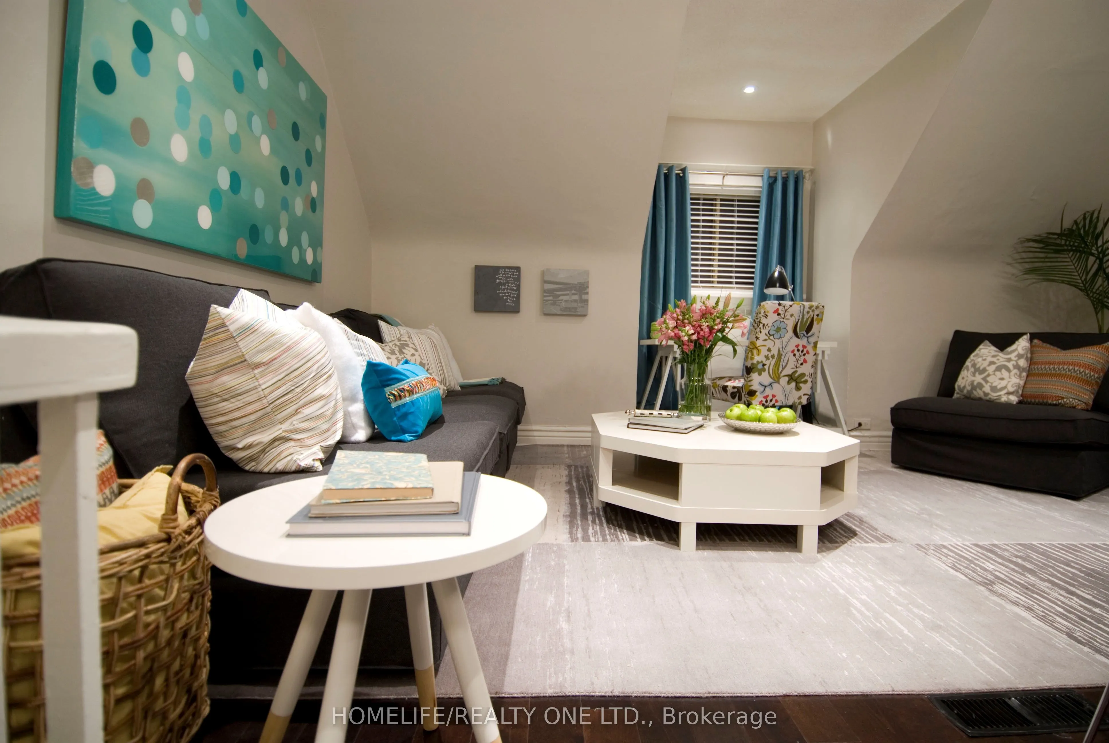 1202 Gerrard Street E, #2