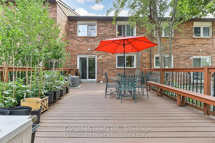 14 Carl Crescent