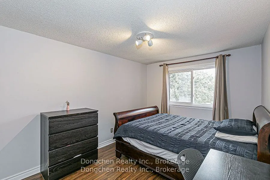 14 Carl Crescent