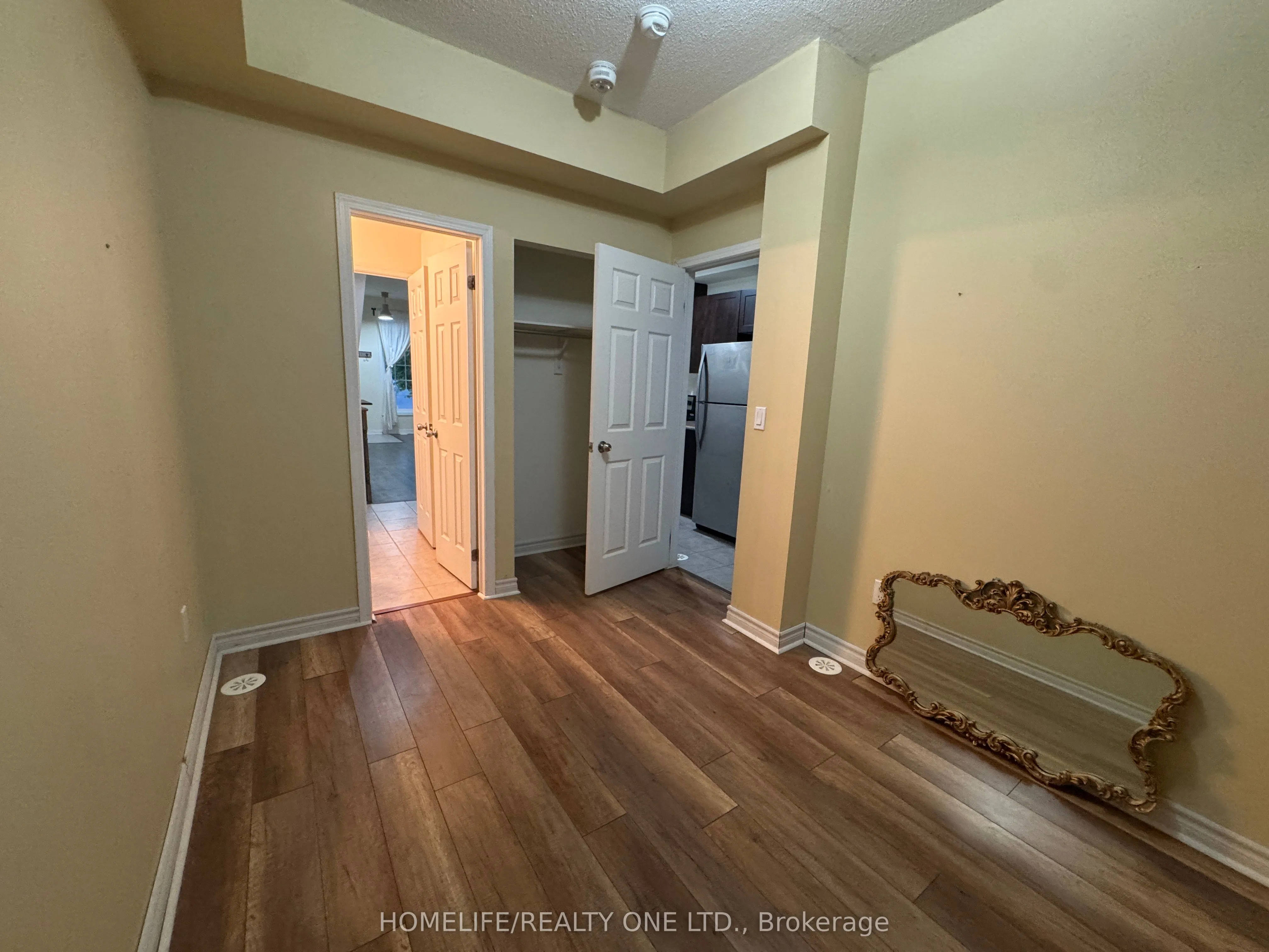 29 Island Road, #15