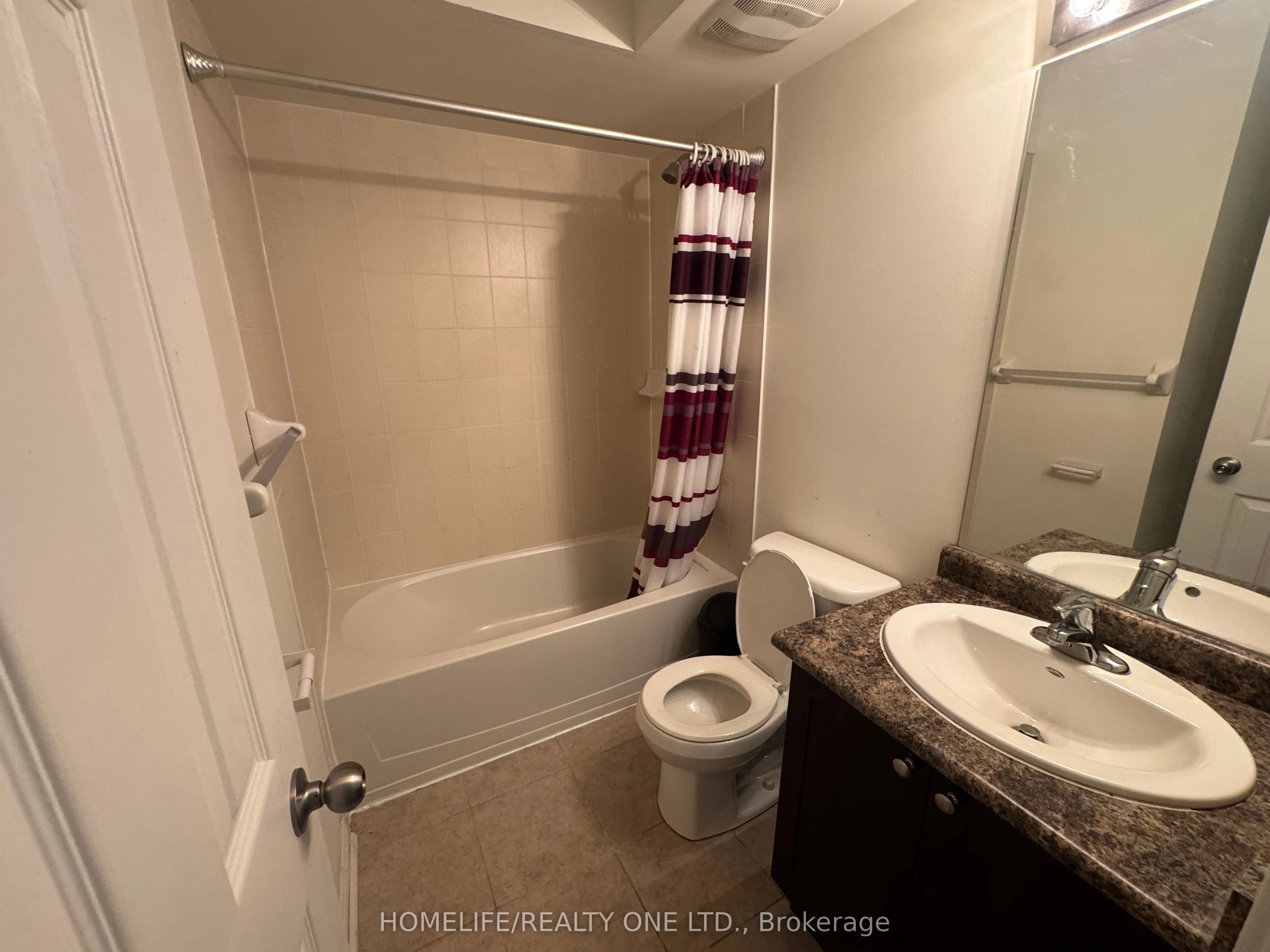 29 Island Road, #15