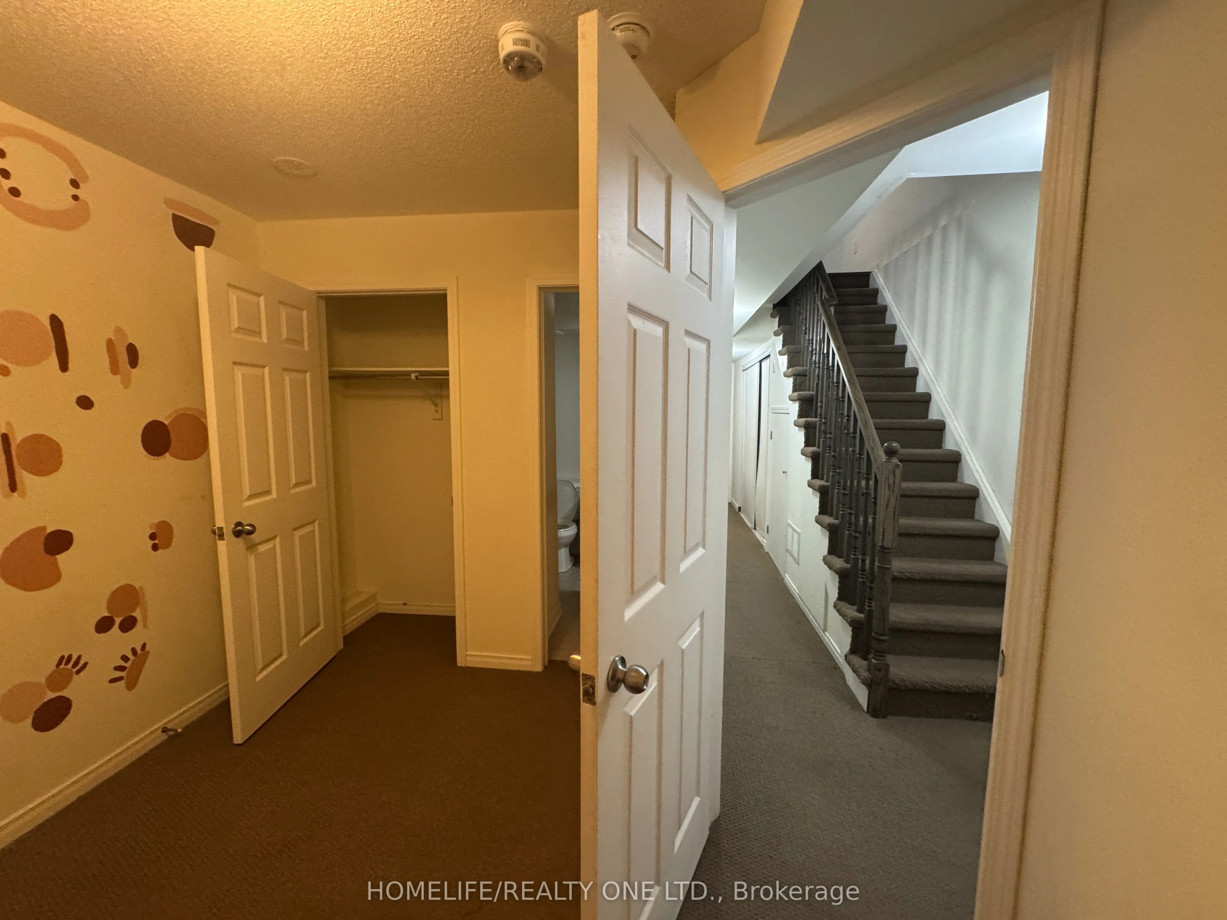 29 Island Road, #15