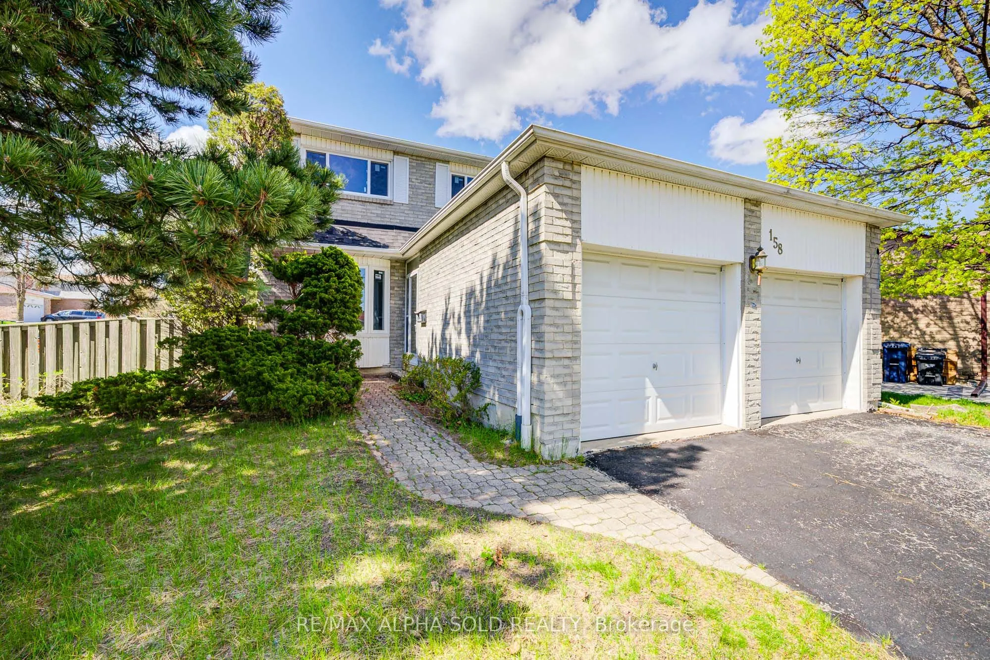 158 Ingleton Boulevard