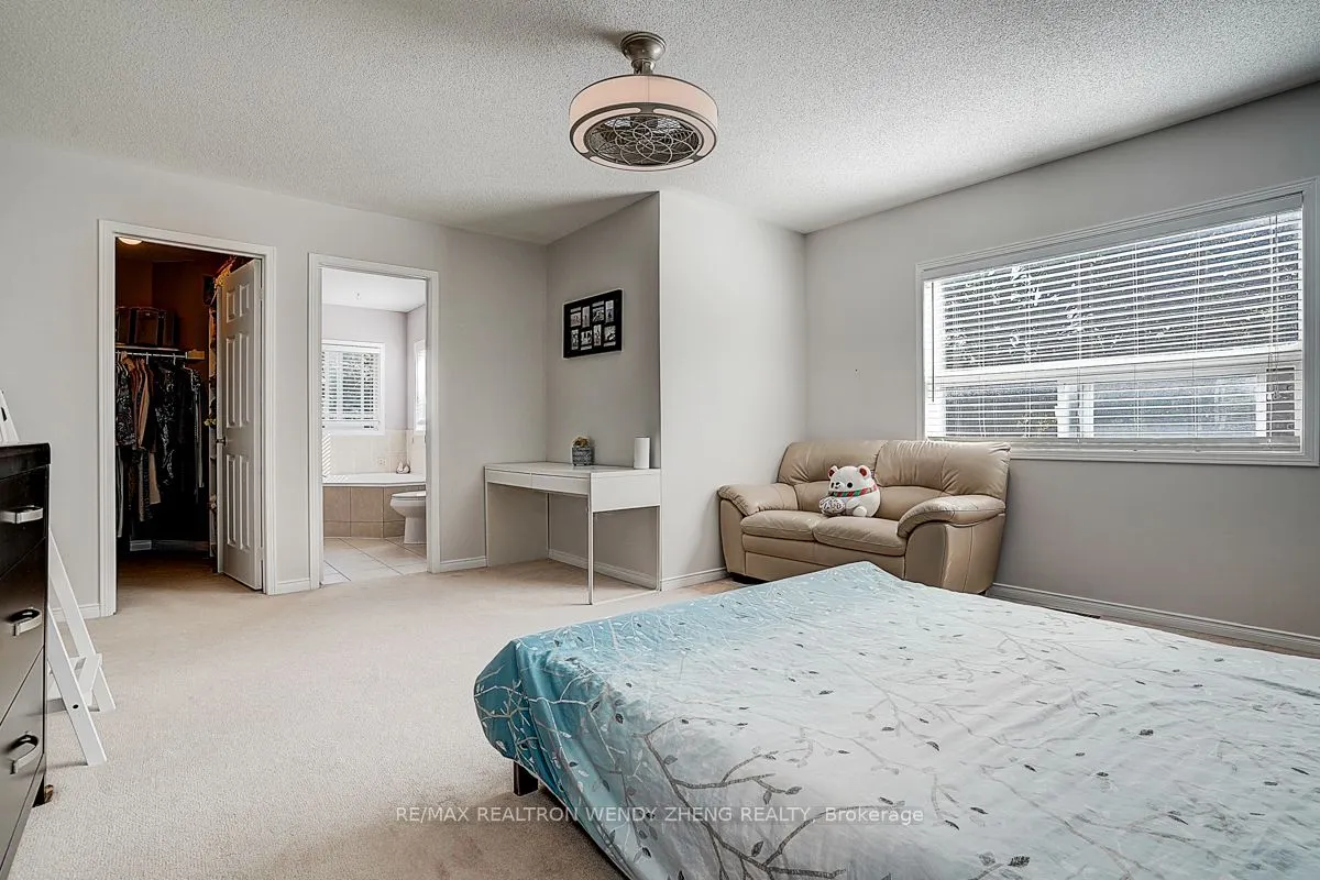 25 Neill Avenue