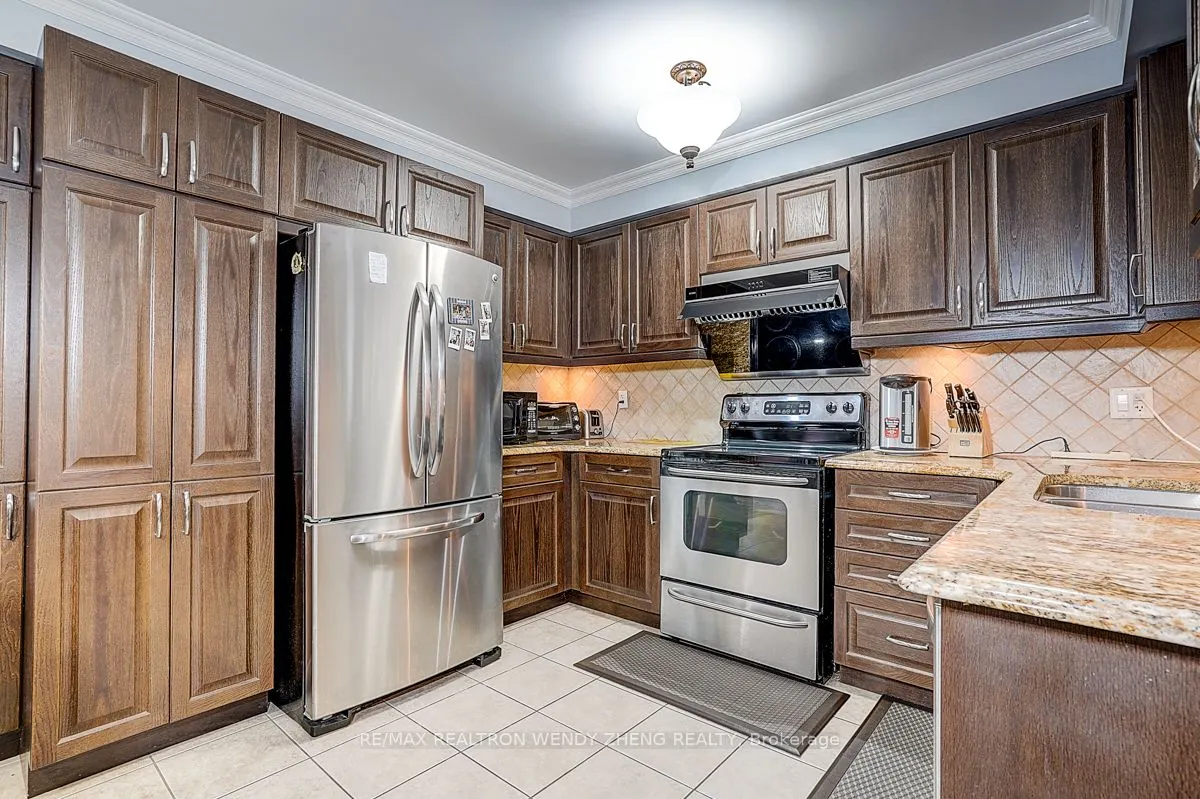 25 Neill Avenue