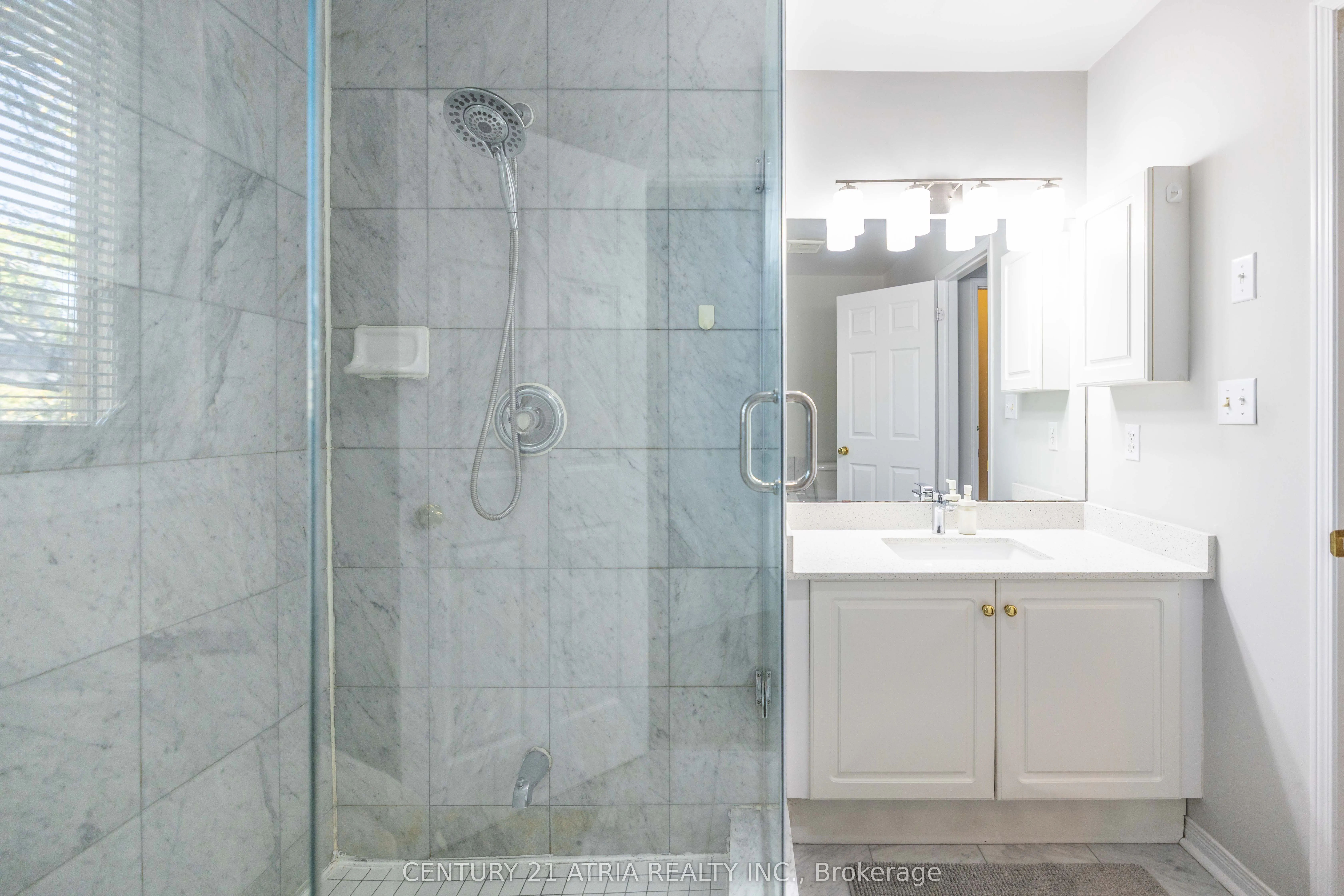28 Rosebank Drive, #211