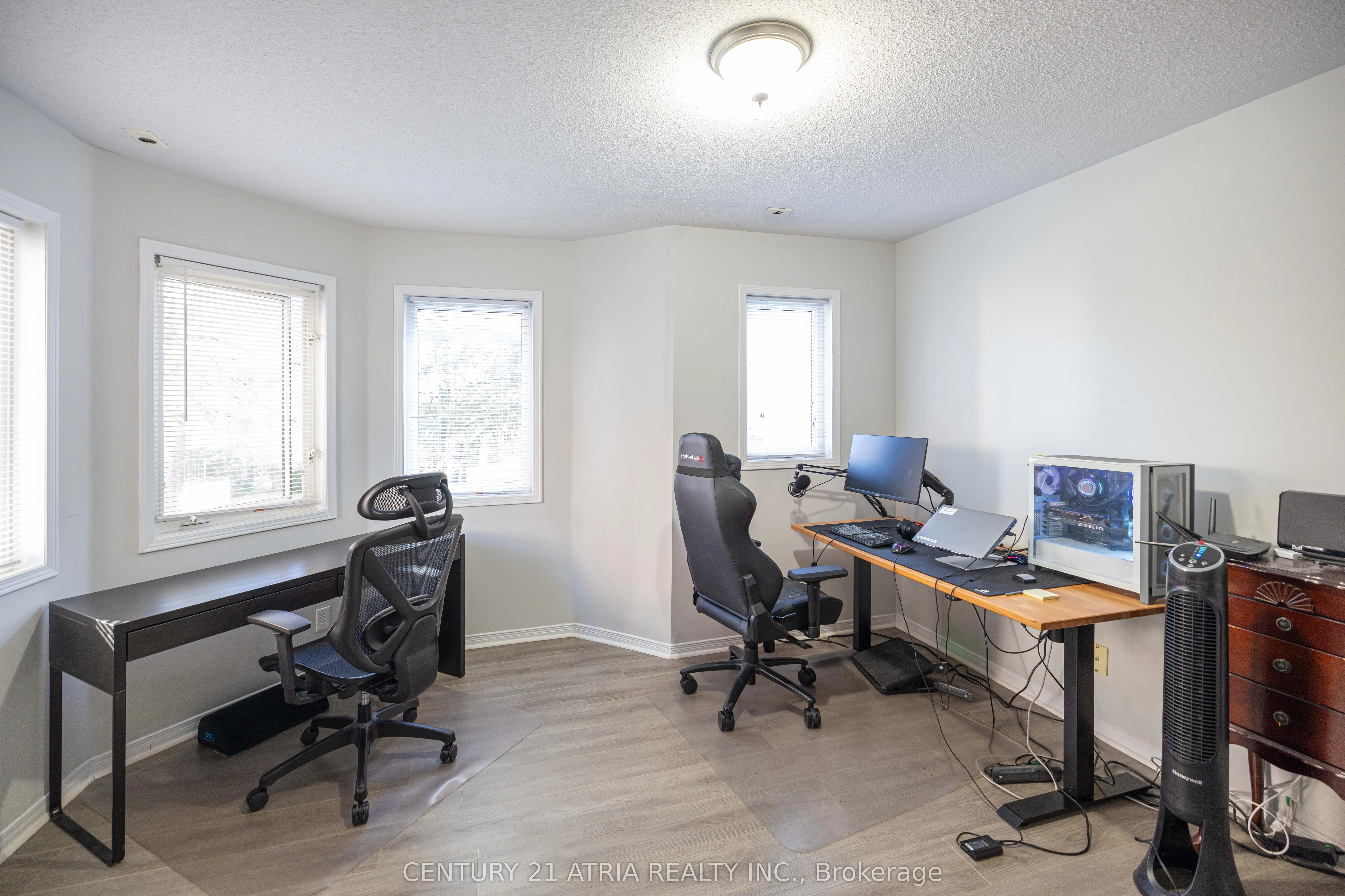 28 Rosebank Drive, #211