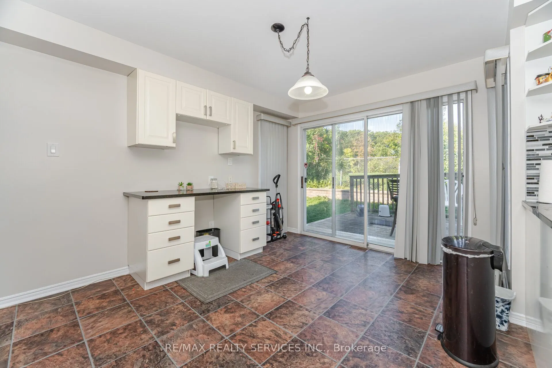 14 Milner Crescent