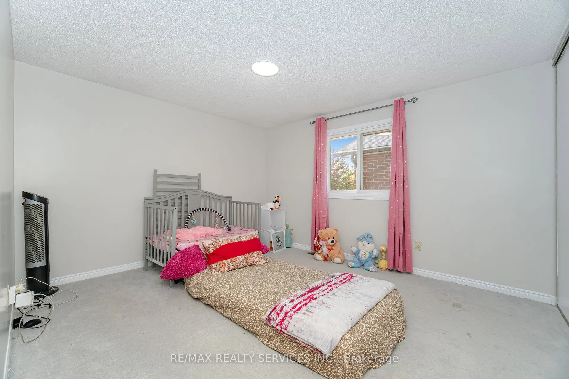 14 Milner Crescent