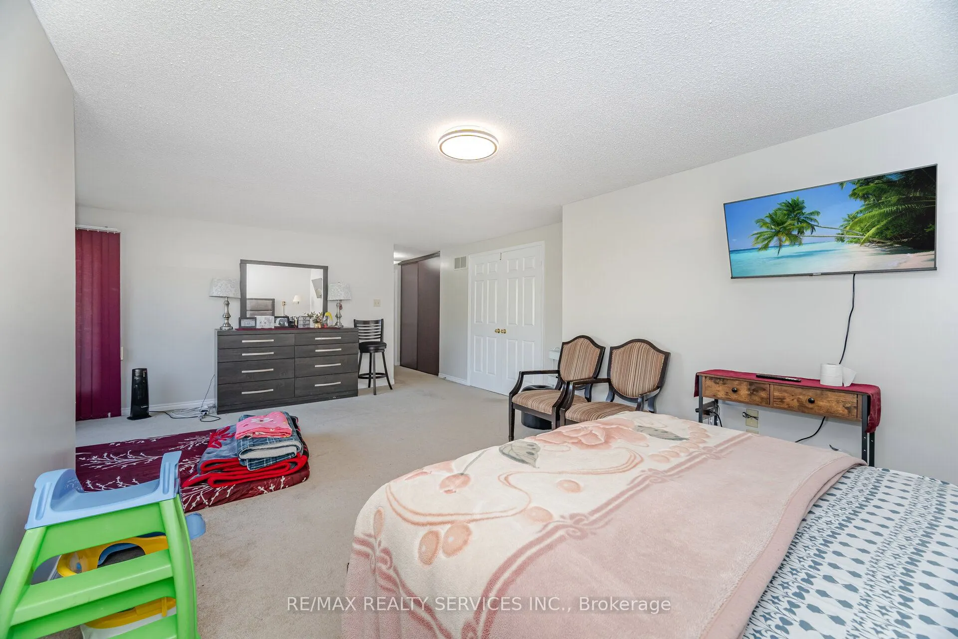 14 Milner Crescent
