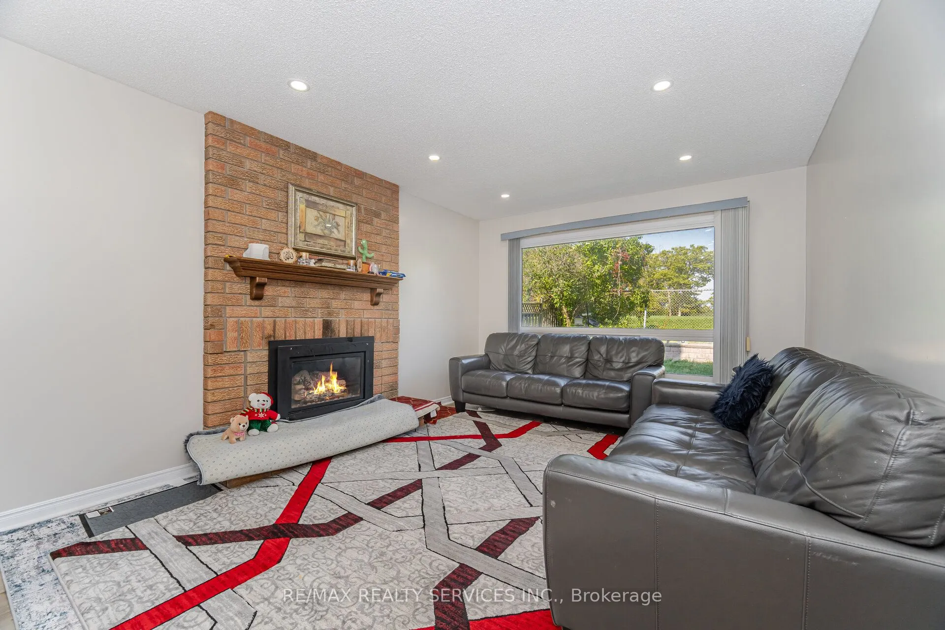 14 Milner Crescent