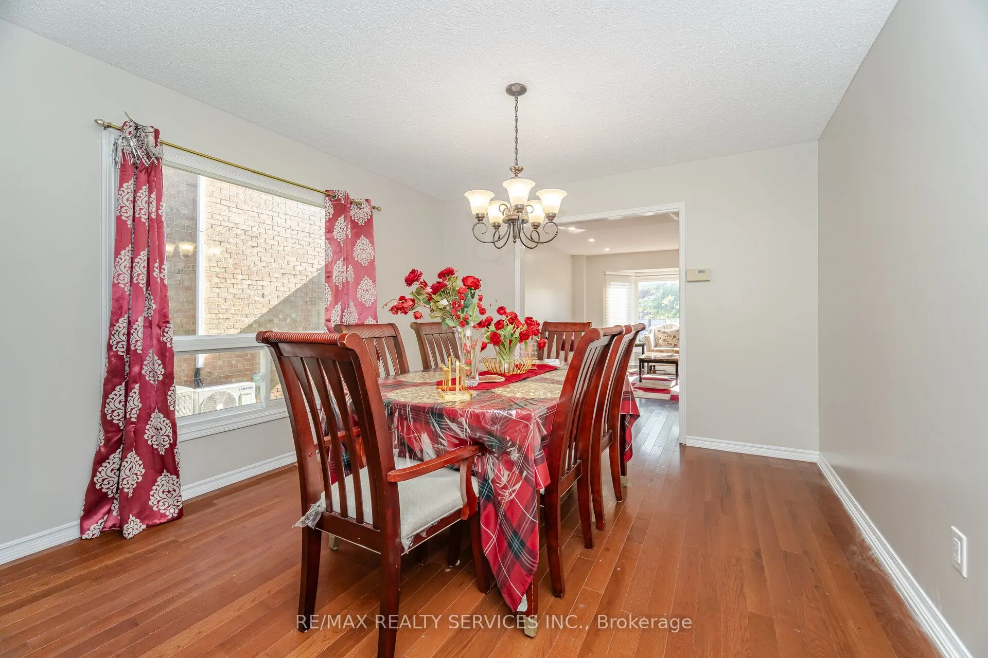 14 Milner Crescent