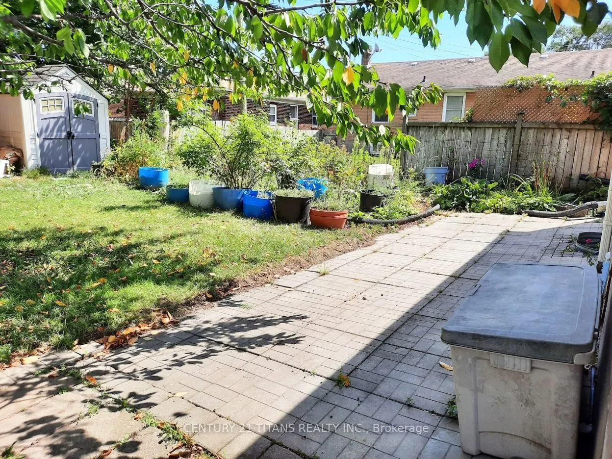 3 Saugeen Crescent