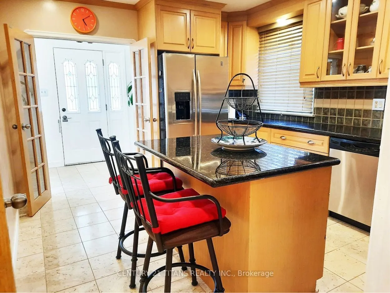 3 Saugeen Crescent