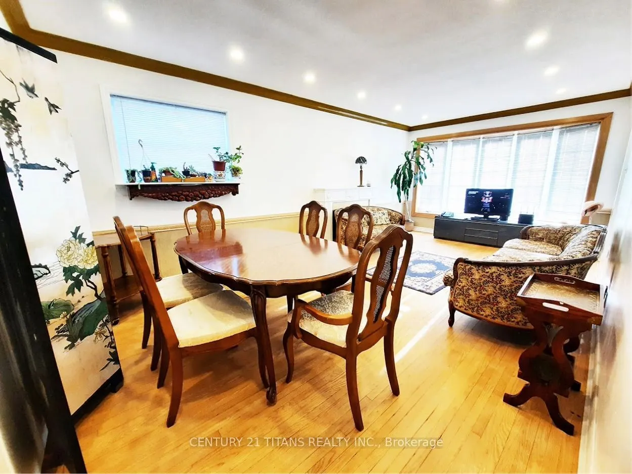 3 Saugeen Crescent