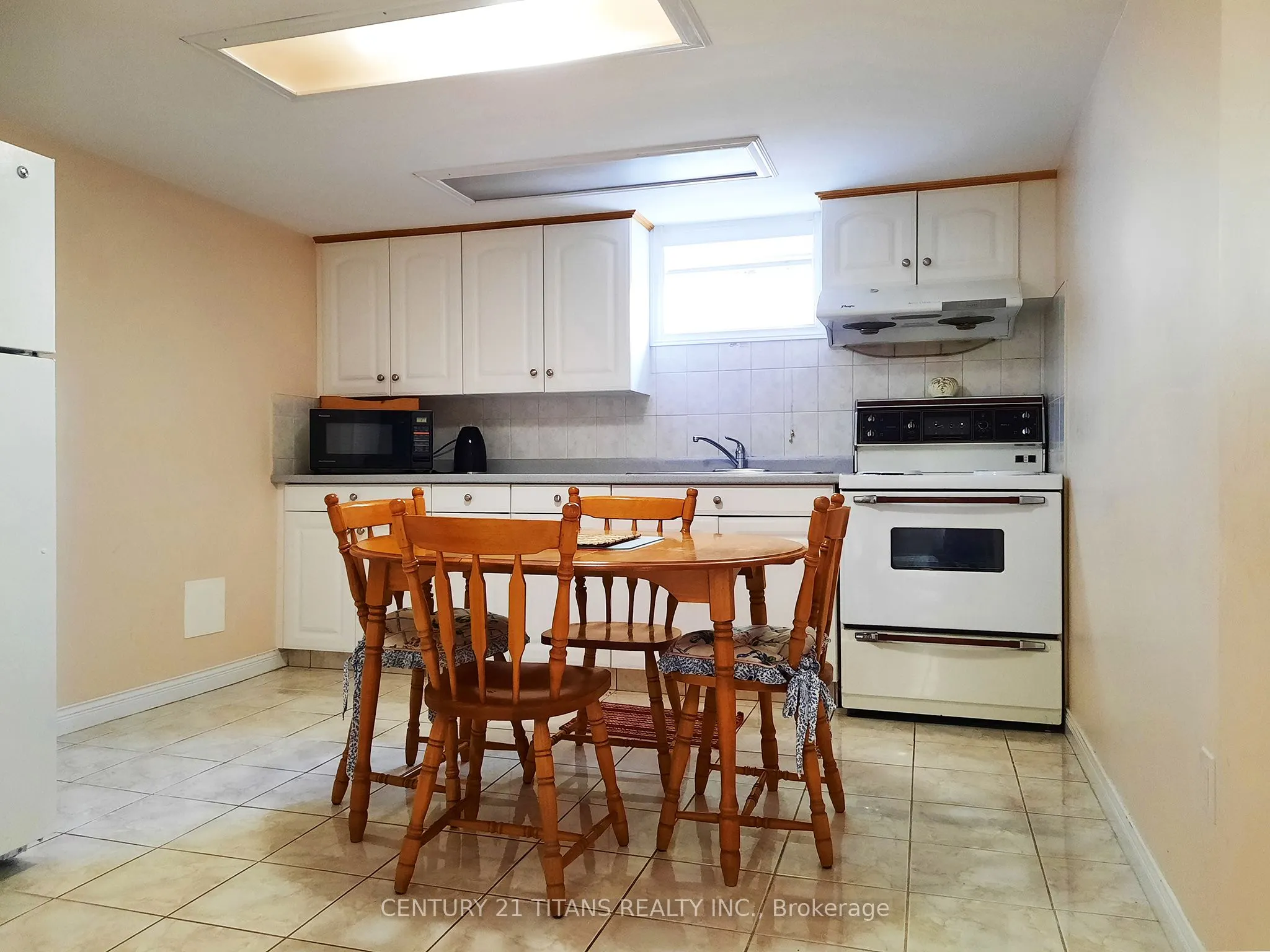 3 Saugeen Crescent