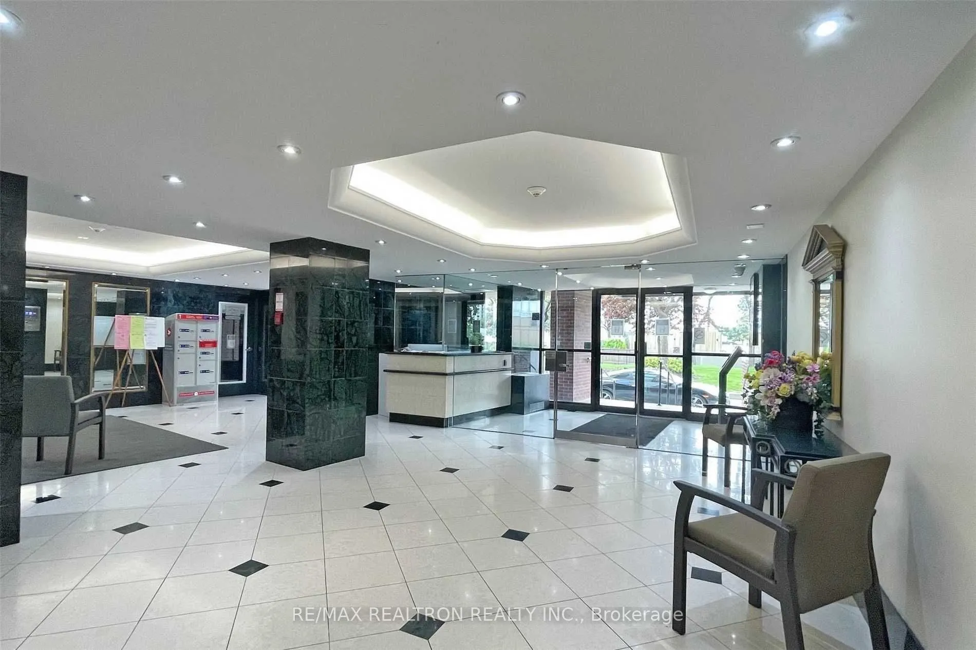 2365 Kennedy Road, #408