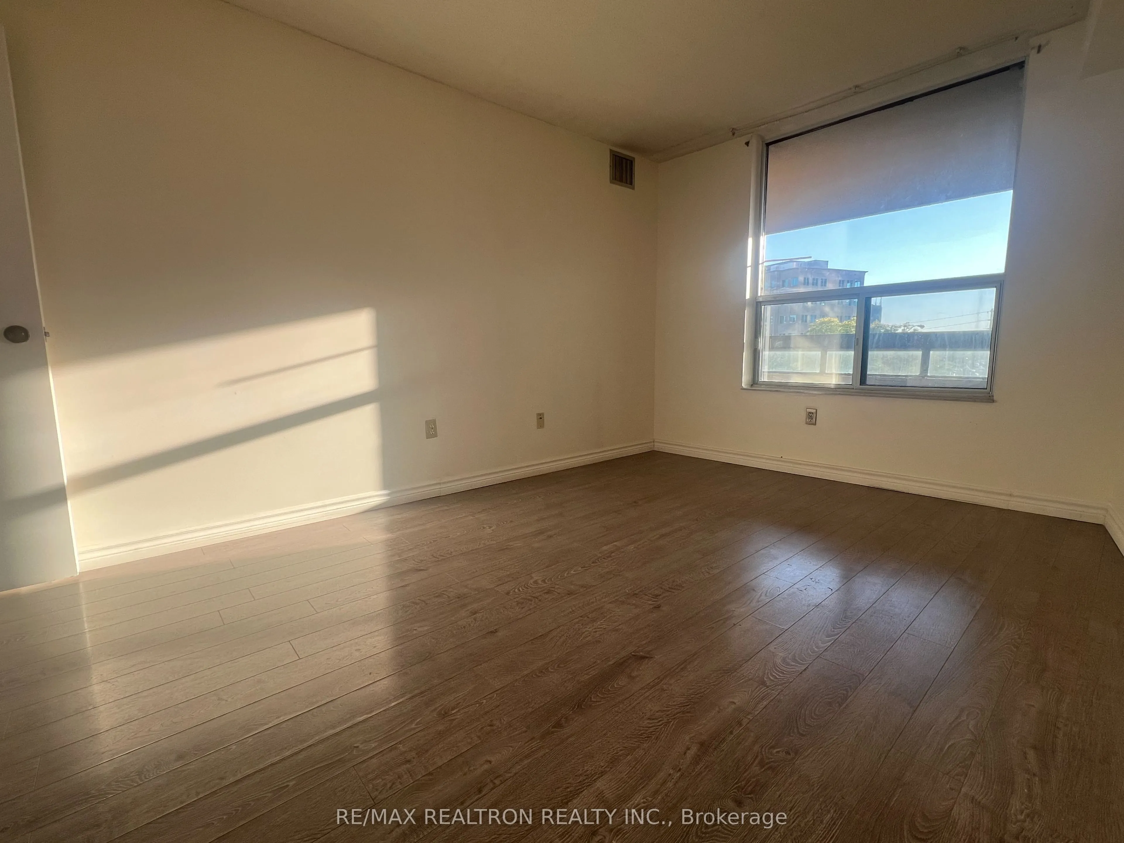 2365 Kennedy Road, #408