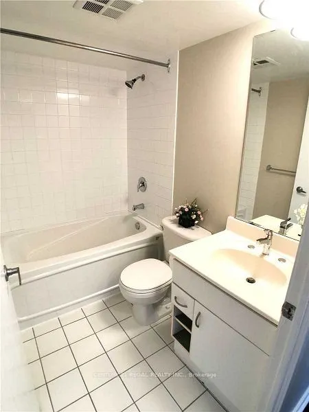 38 Lee Centre Drive, #3015