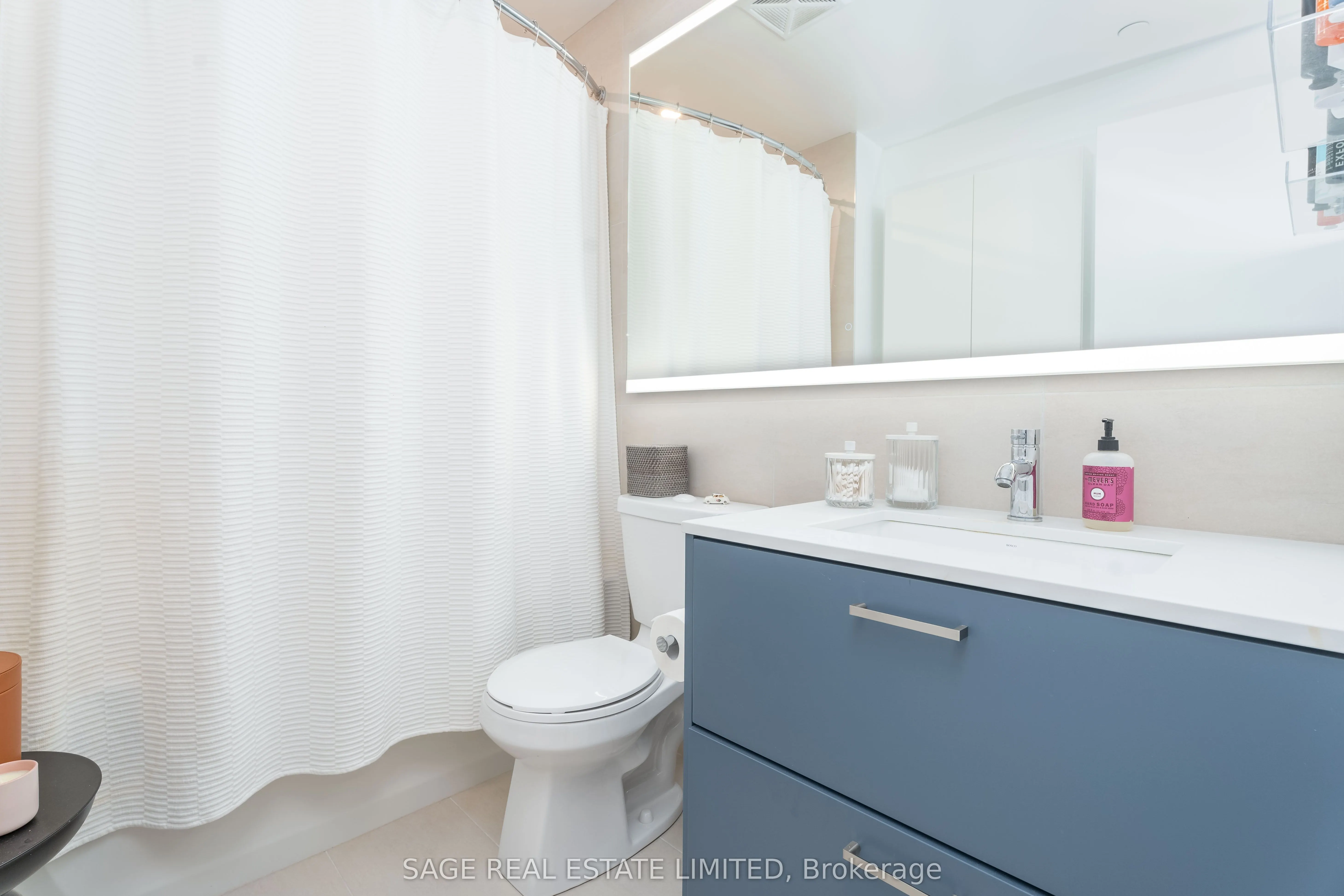 1331 Queen Street E, #404