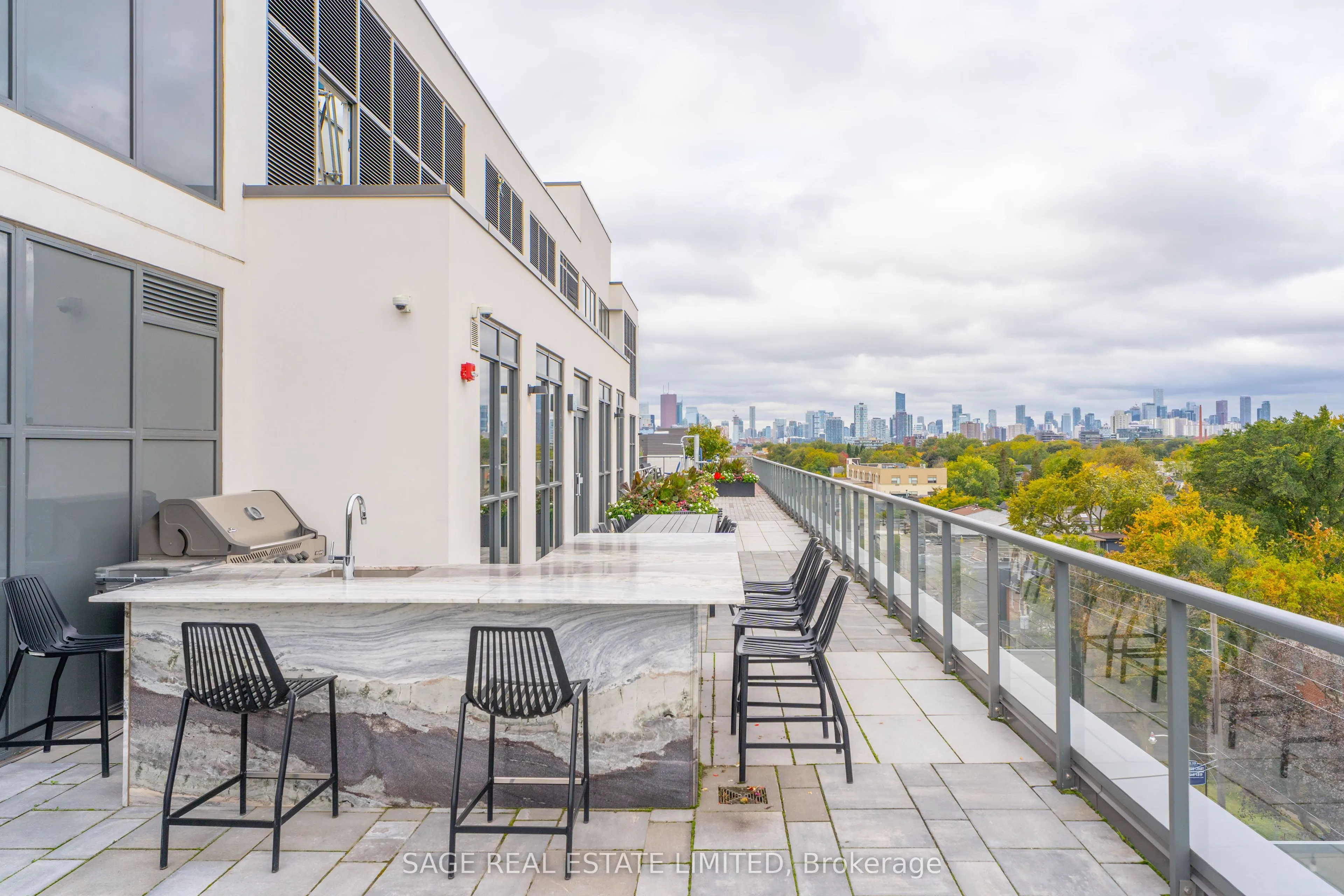 1331 Queen Street E, #404