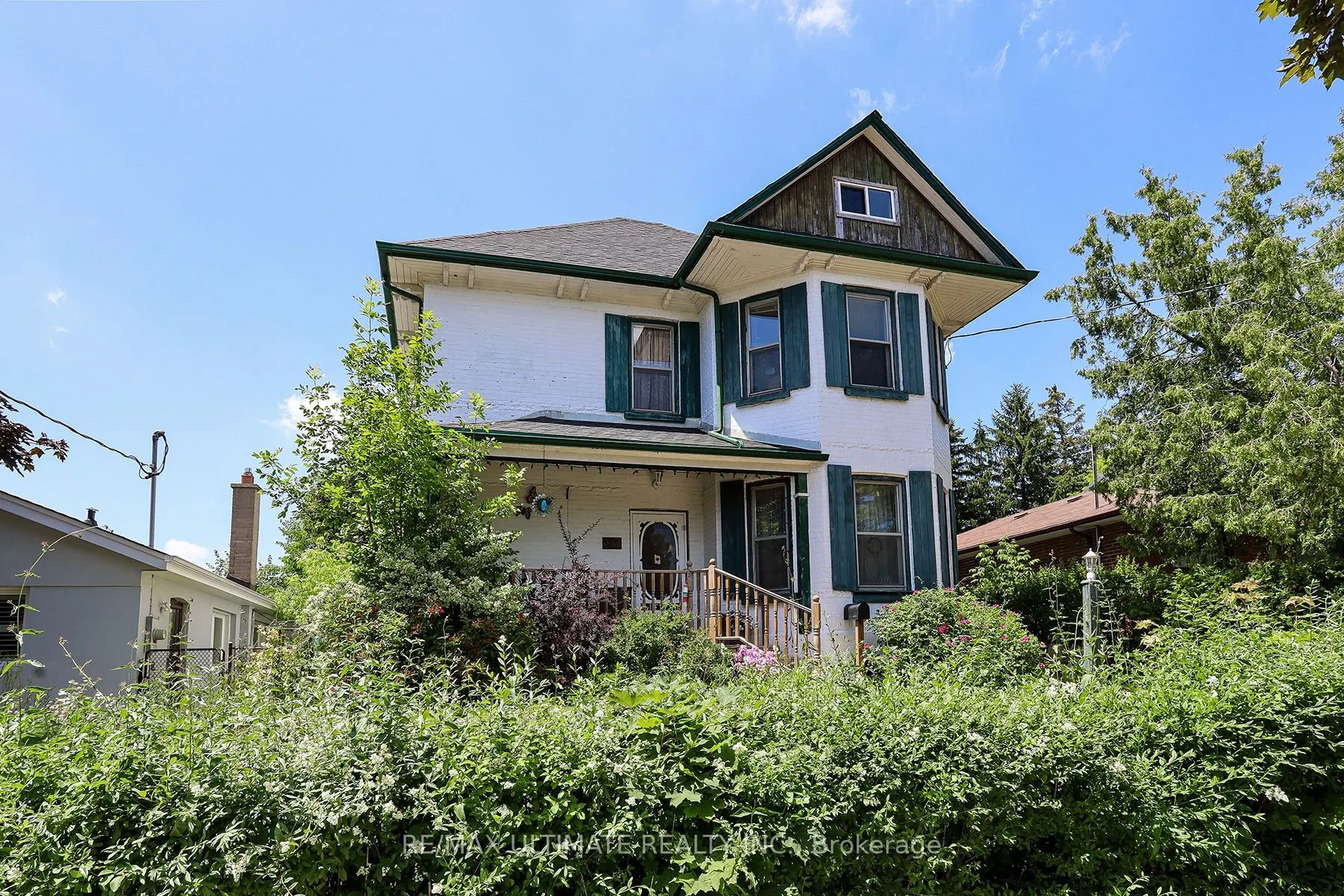 544 Bellamy Road N